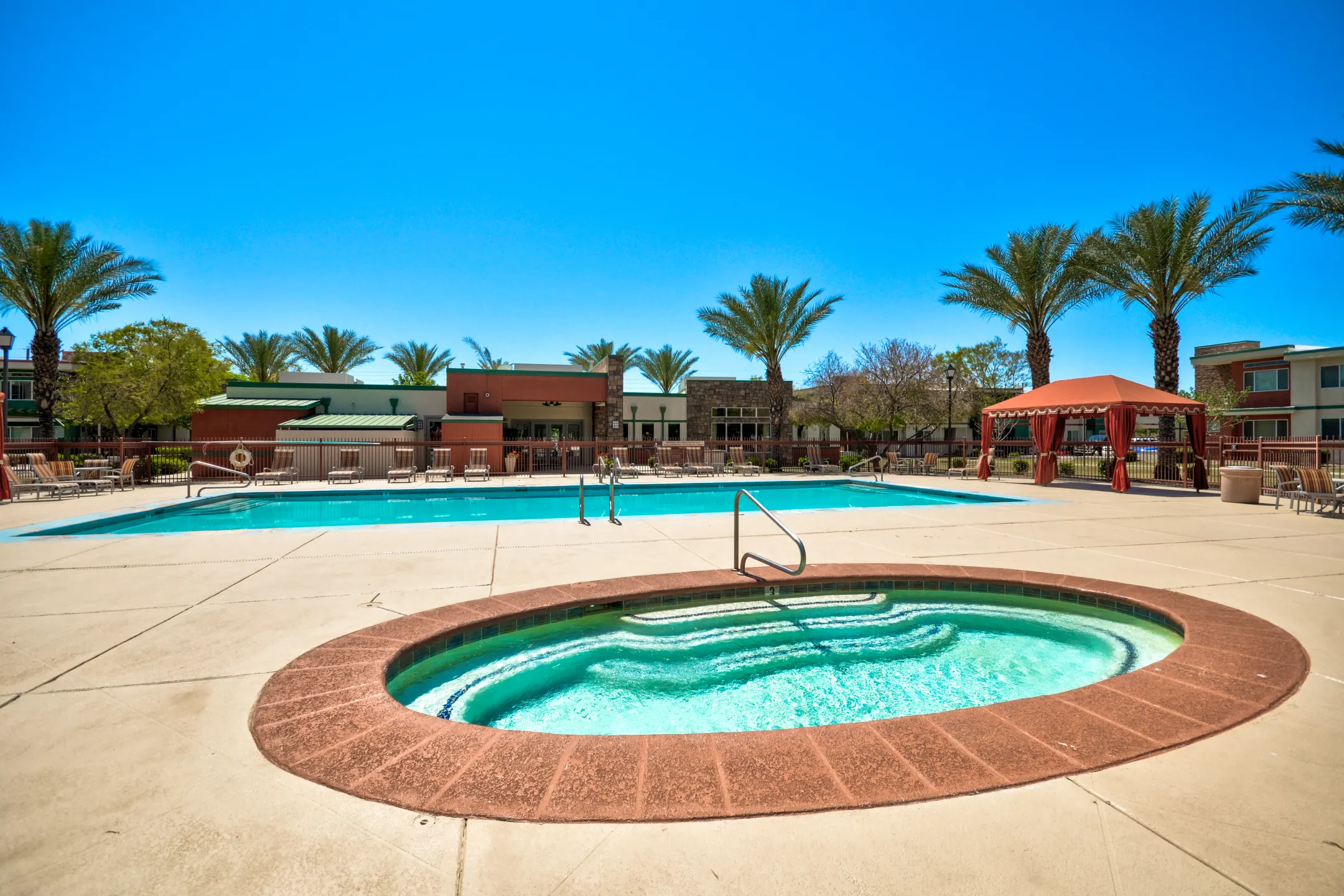 9920 Apartments - 9920 West Camelback Road | Phoenix, AZ Apartments for ...