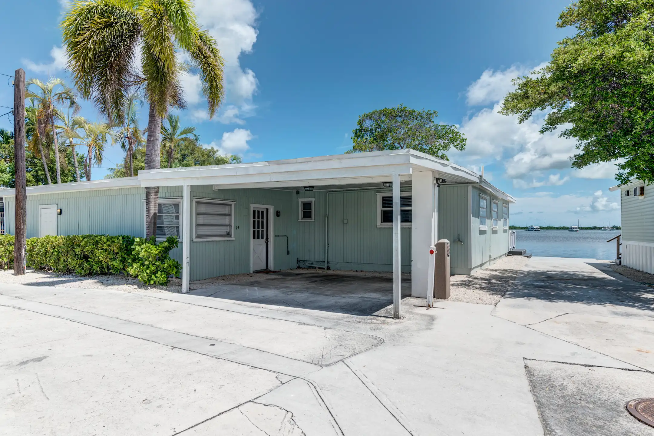 The Hideaway Apartments Key West, FL 33040