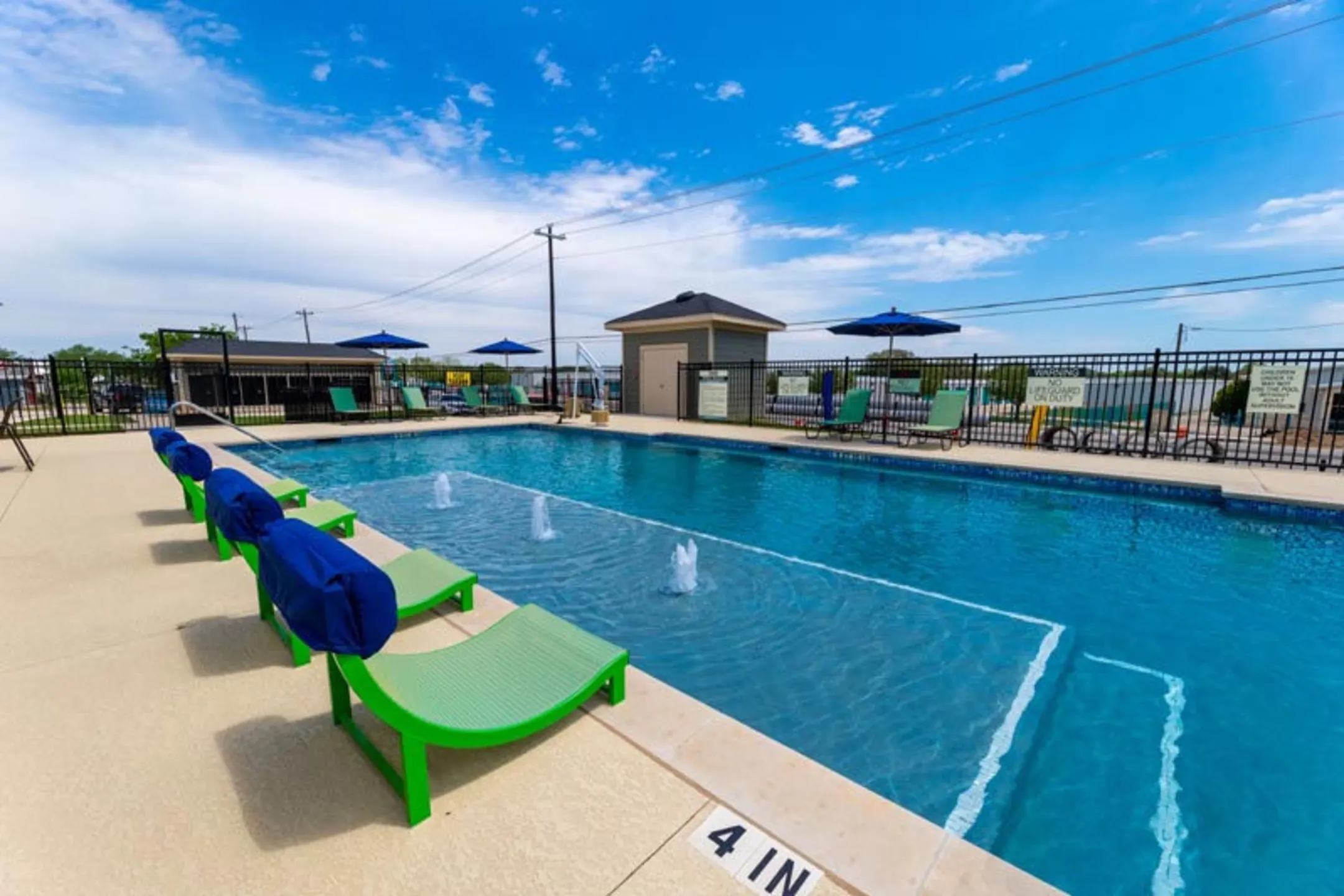 Pool - Menchaca Commons - Austin, TX
