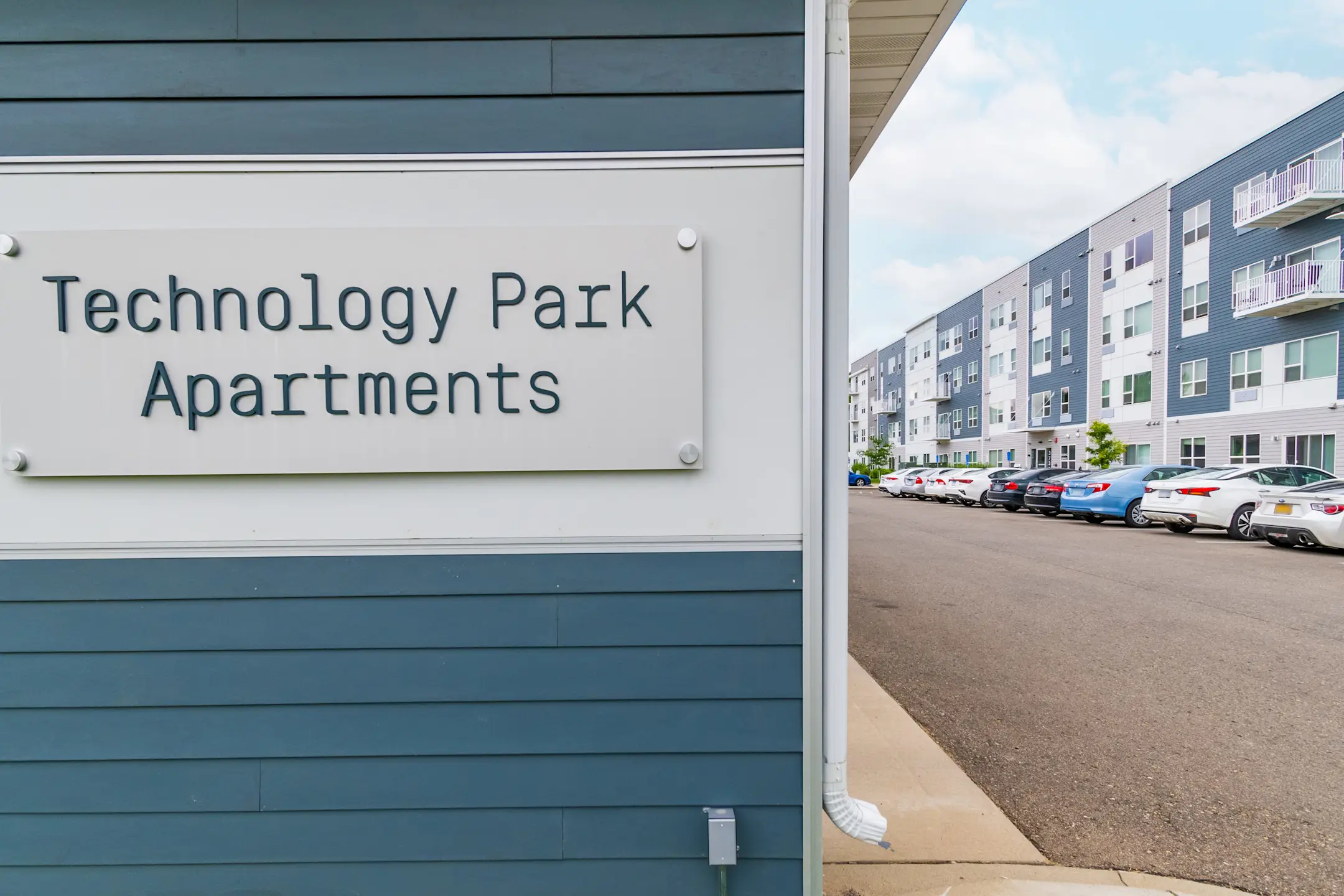 Community Signage - Technology Park Apartments - Rochester, MN