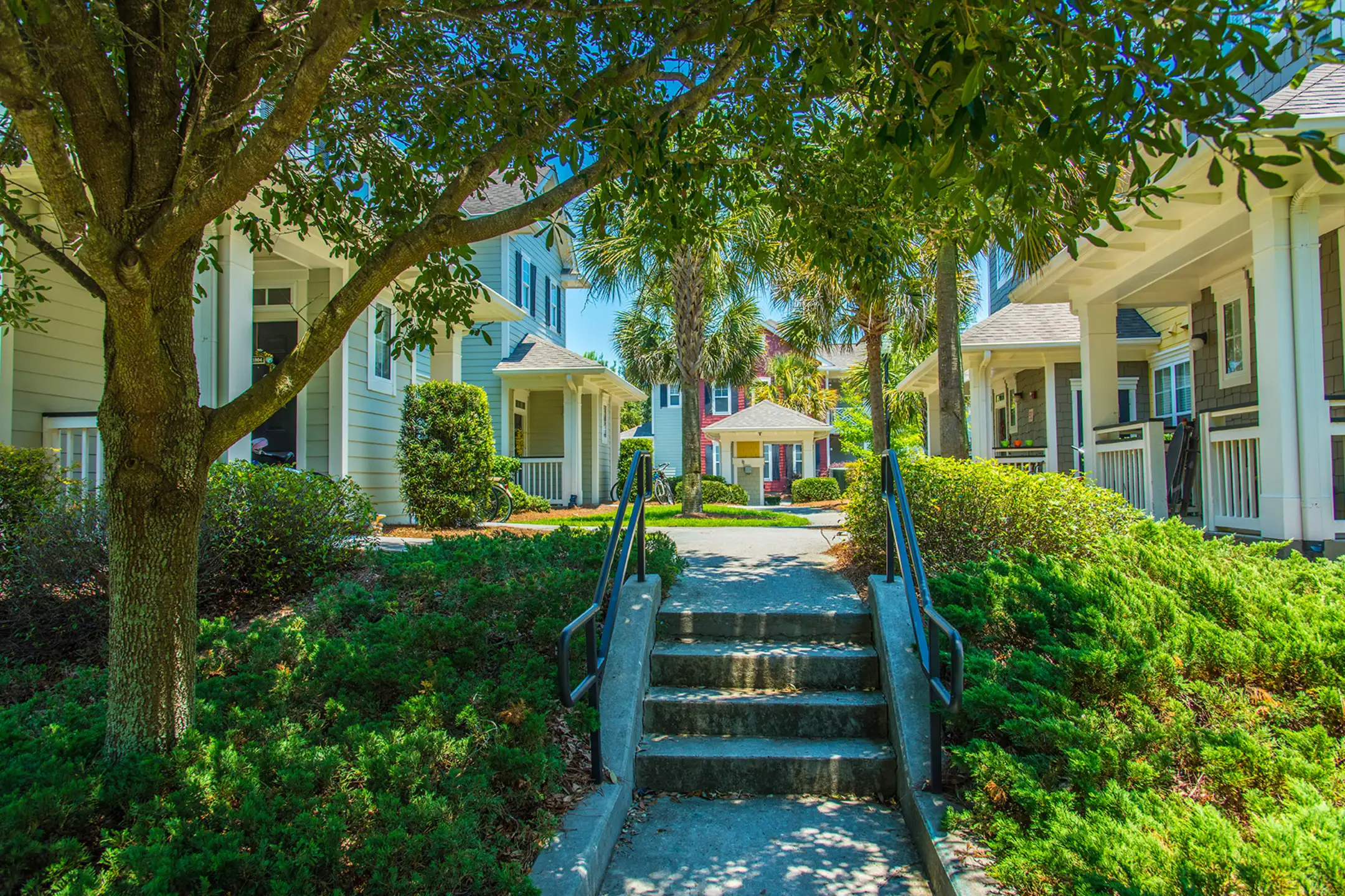 Building - Magnolia Downs - Charleston, SC