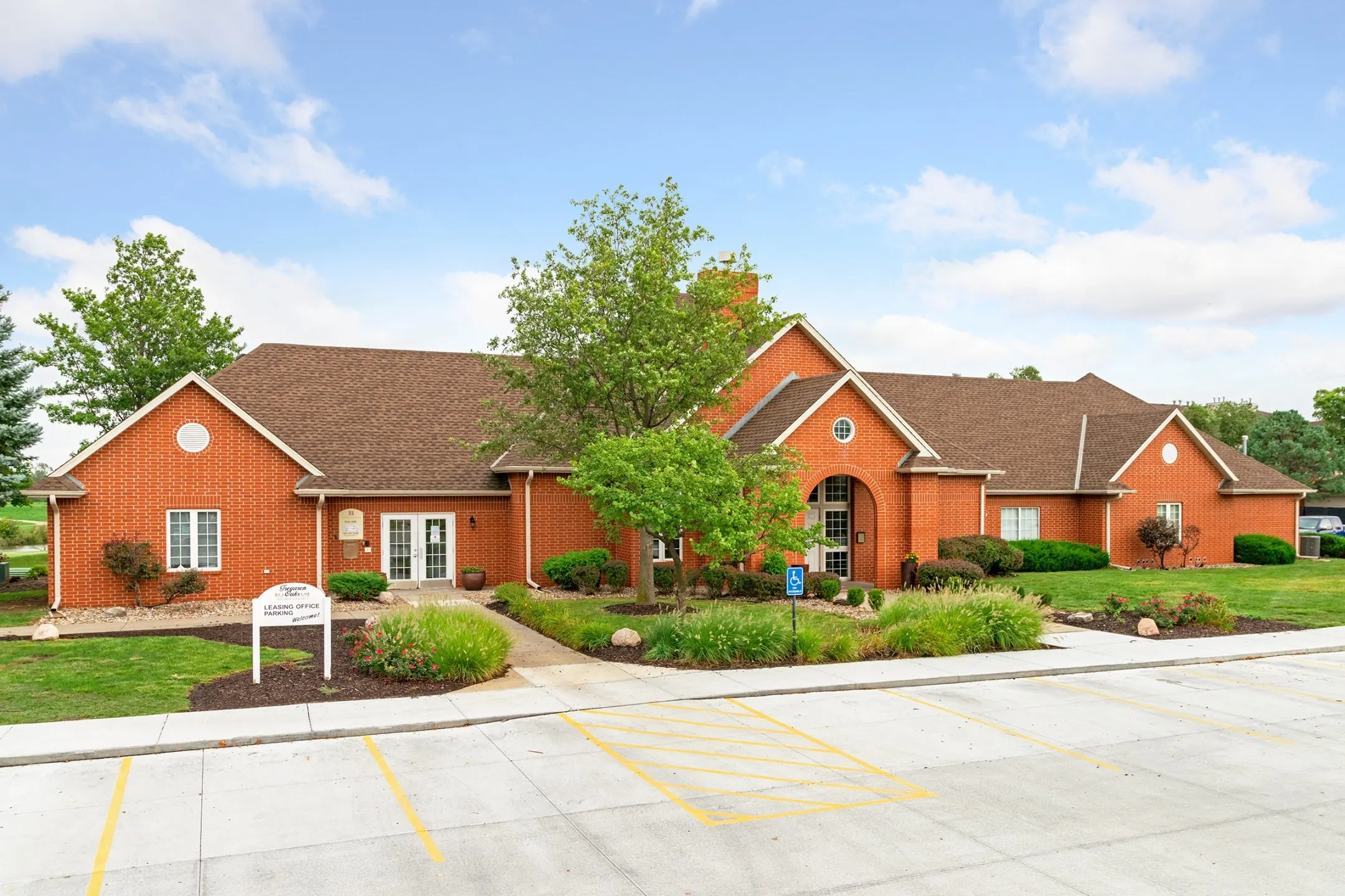 Tregaron Oaks Apartments Bellevue, NE 68123