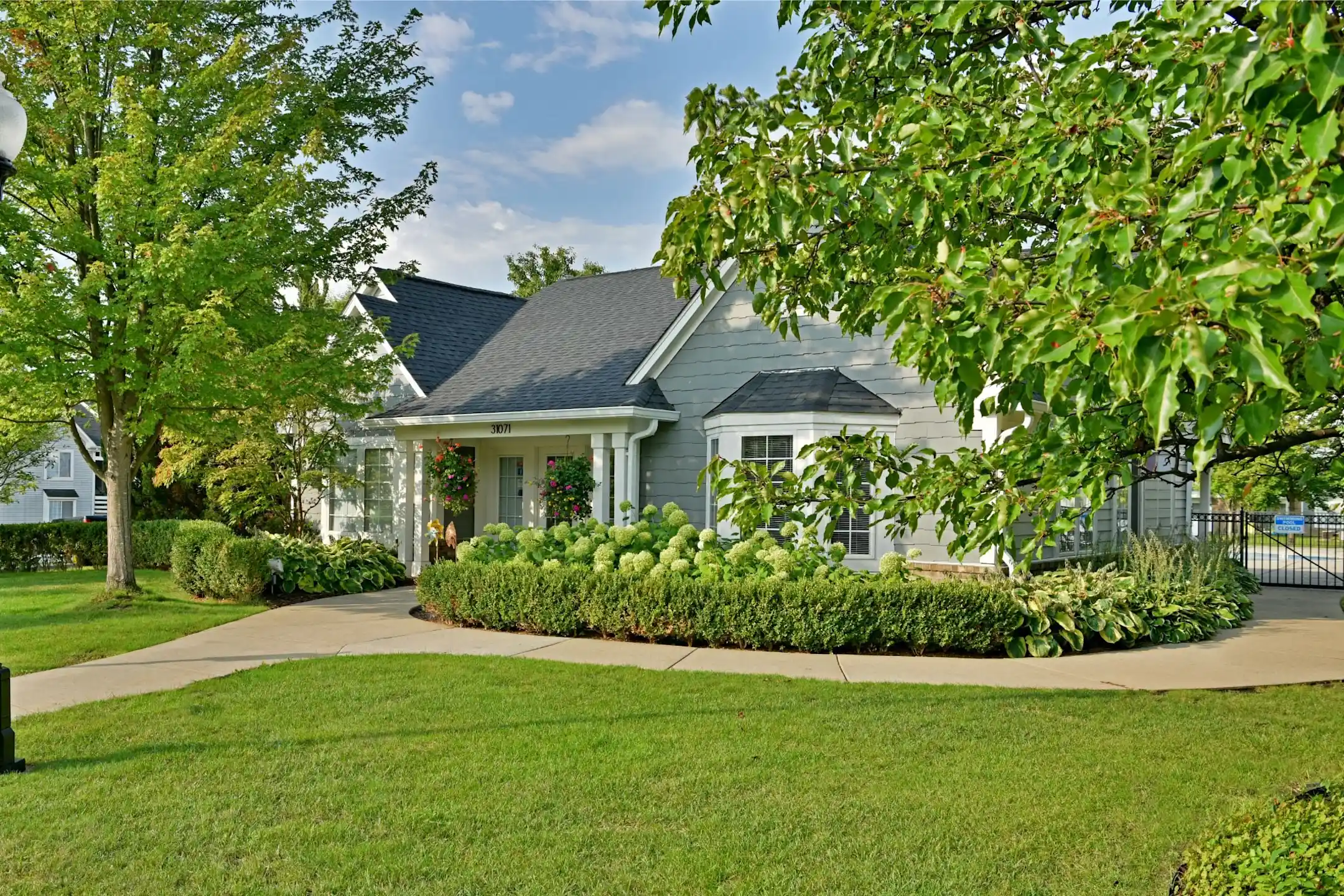 Hillside Apartments Apartments Wixom, MI 48393