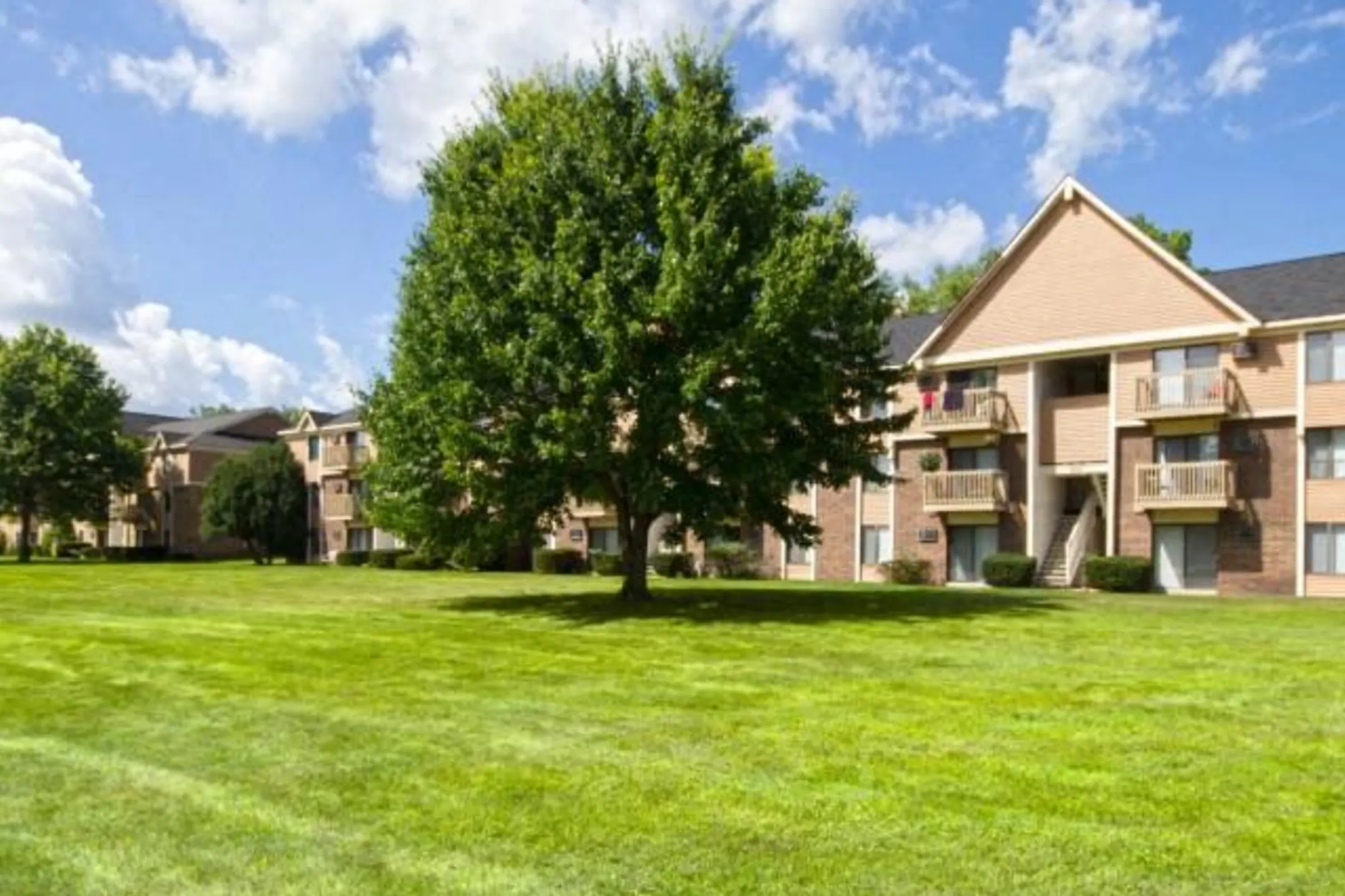 The Orchards at Four Mile 936 Four Mile Road Nw Grand Rapids, MI