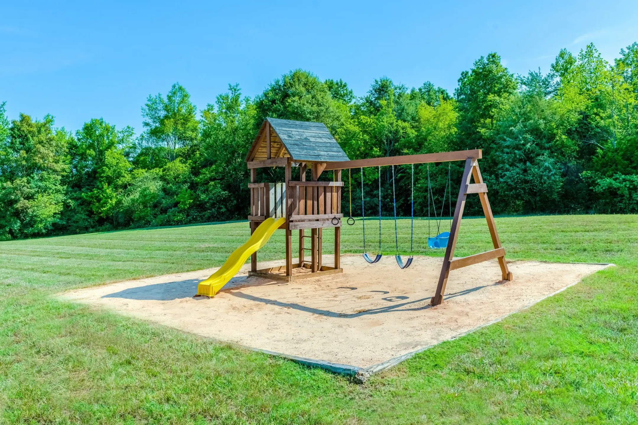 Playground - Stonewood Apartments - Mooresville, NC