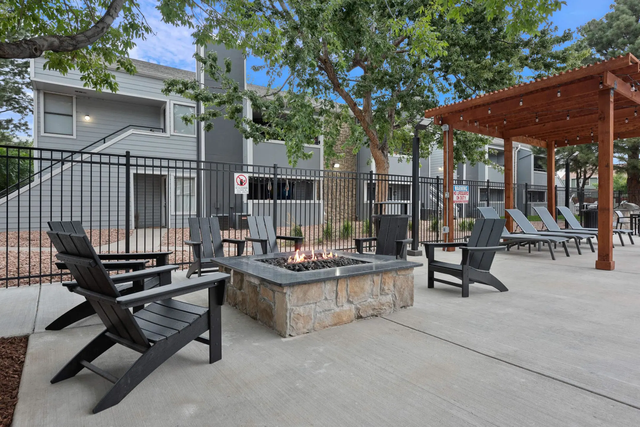 Cheyenne Crest Apartments Colorado Springs, CO 80906