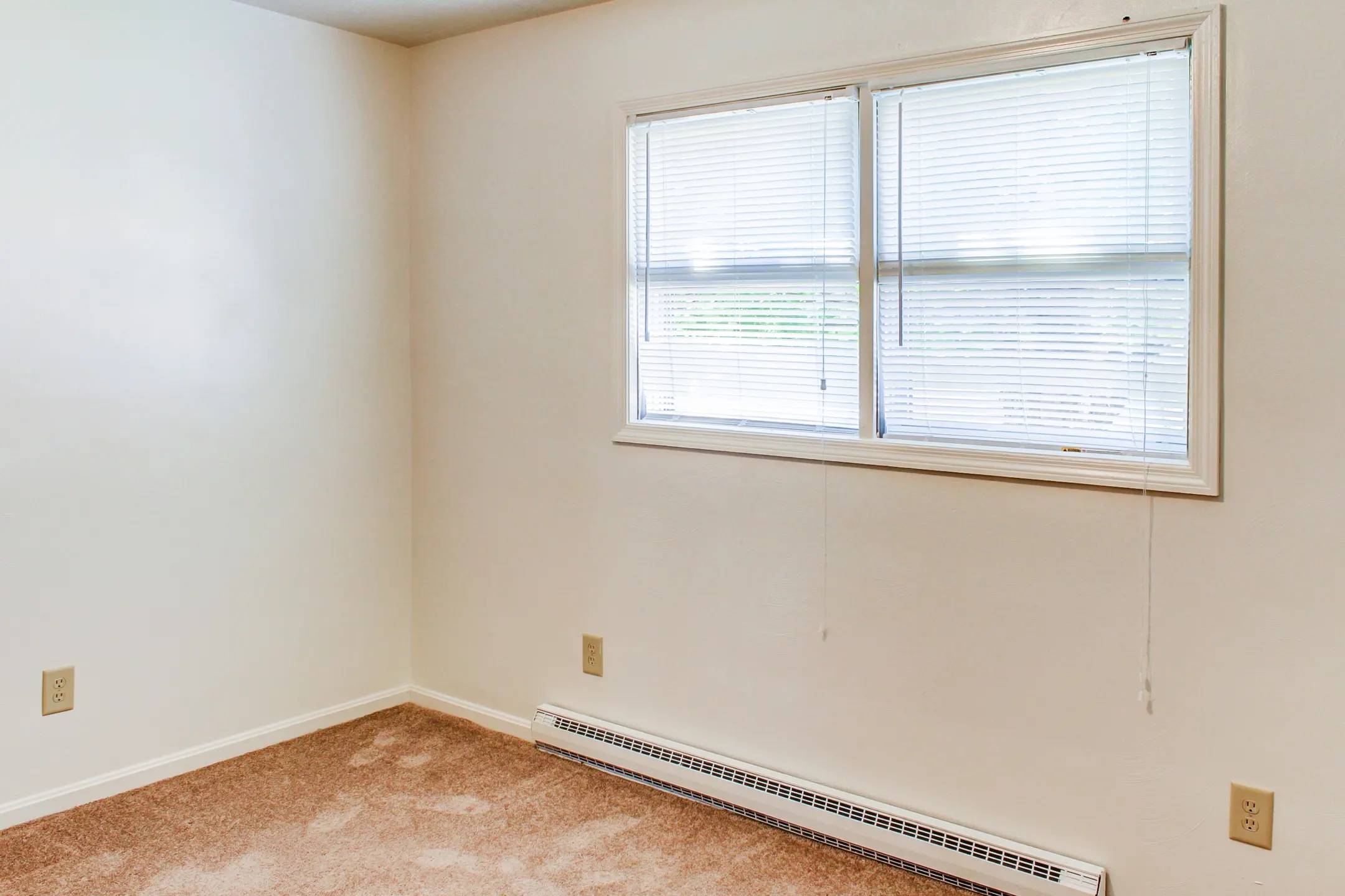 Apartment Heights Apartments Blacksburg, VA 24060