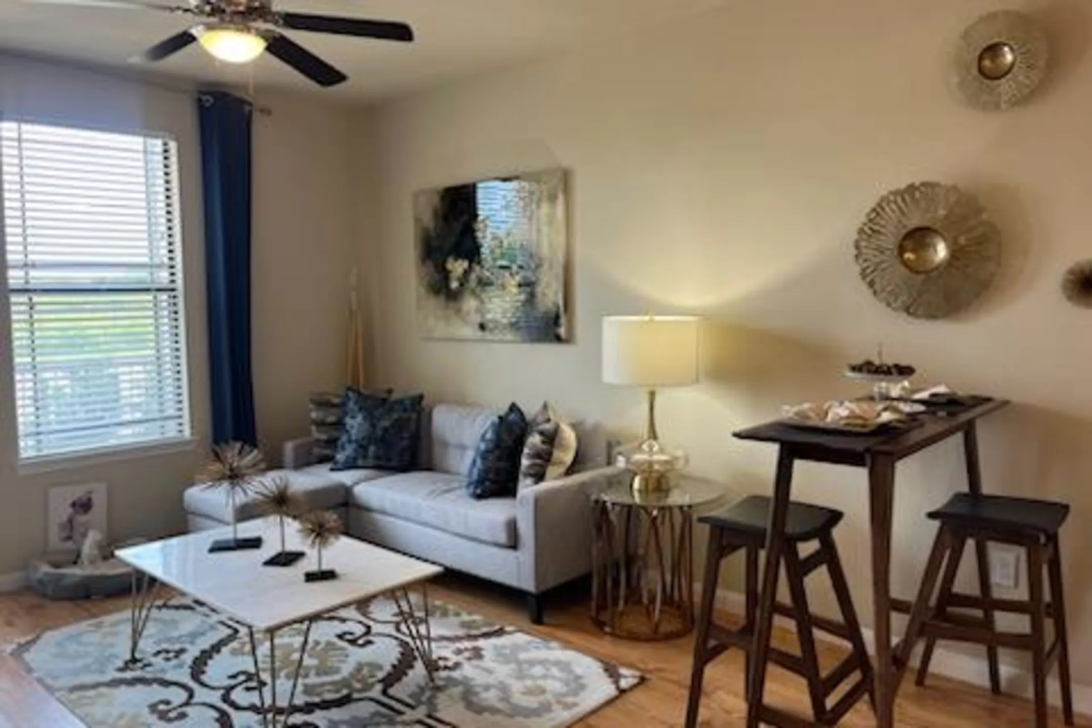 Queenston Manor Apartments Houston, TX 77084