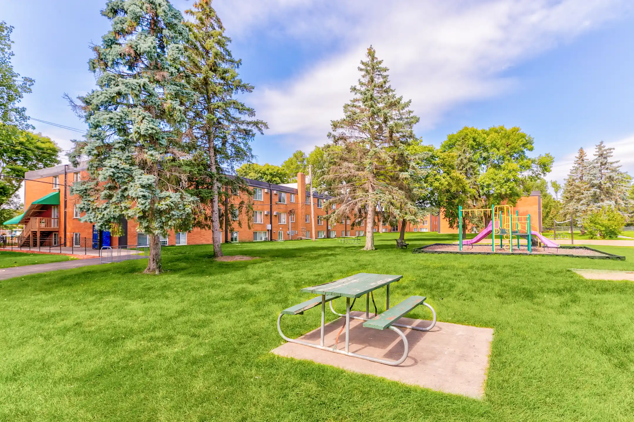 Recreation Area - Century Oaks - Saint Paul, MN