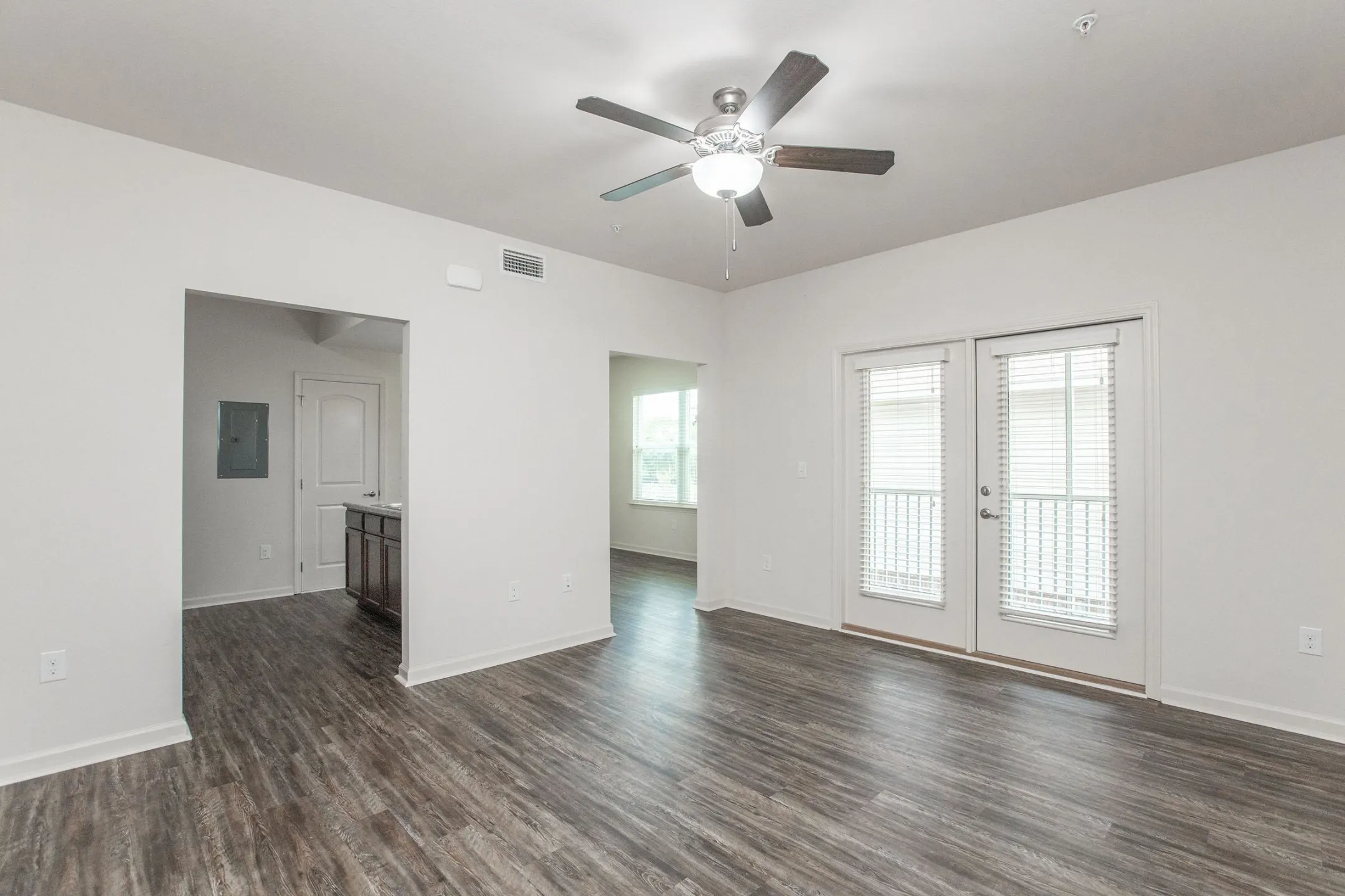 Crosswinds Apartments - 1500 Lewis Turner Blvd. | Fort Walton Beach, FL ...