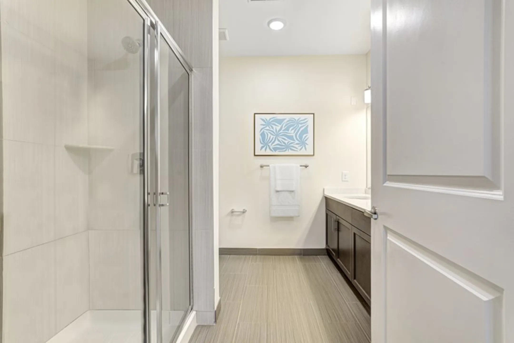 Washington Promenade Apartments Dumont, NJ 07628