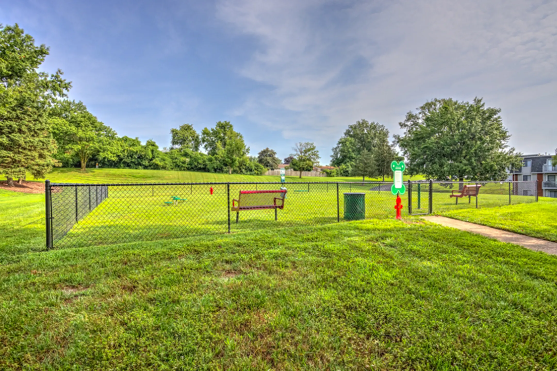 Heatherton Estates Apartments Florissant, MO 63033