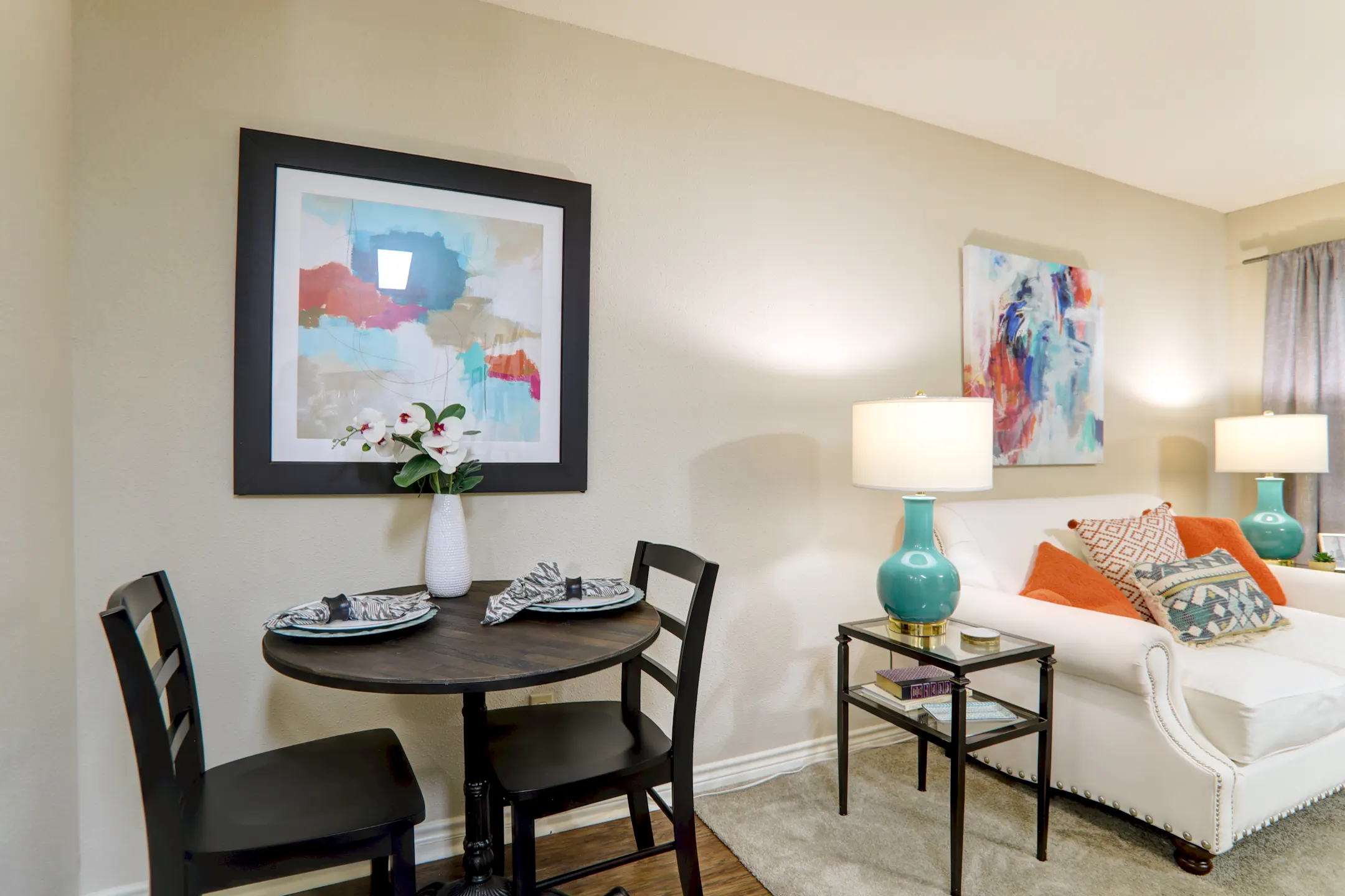 Chateau Napoleon 2300 Edenborn Ave Metairie, LA Apartments for Rent