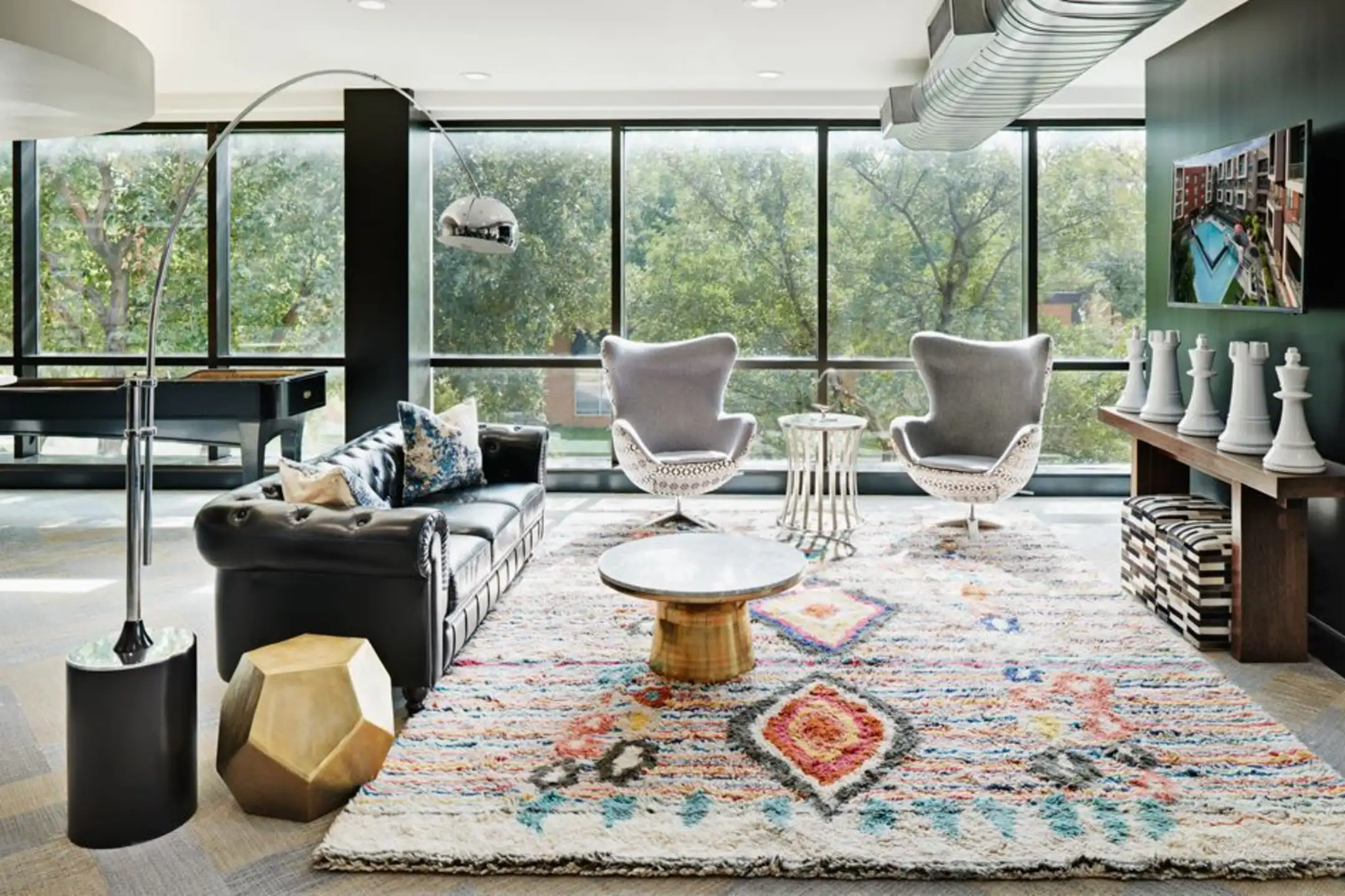 Living Room - Camden Design District - Dallas, TX