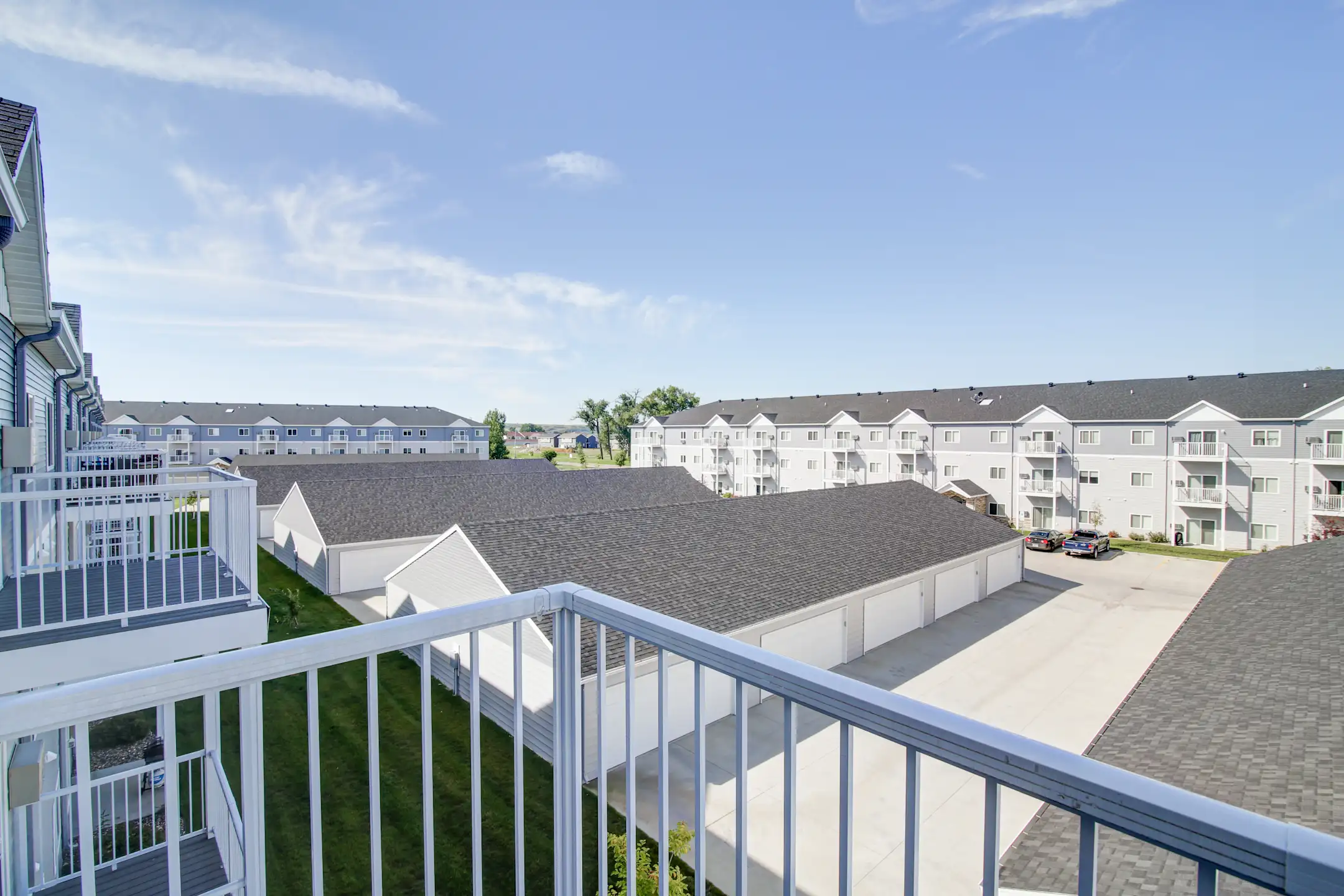 Waters Edge At Westbay Apartments Mandan, ND 58554