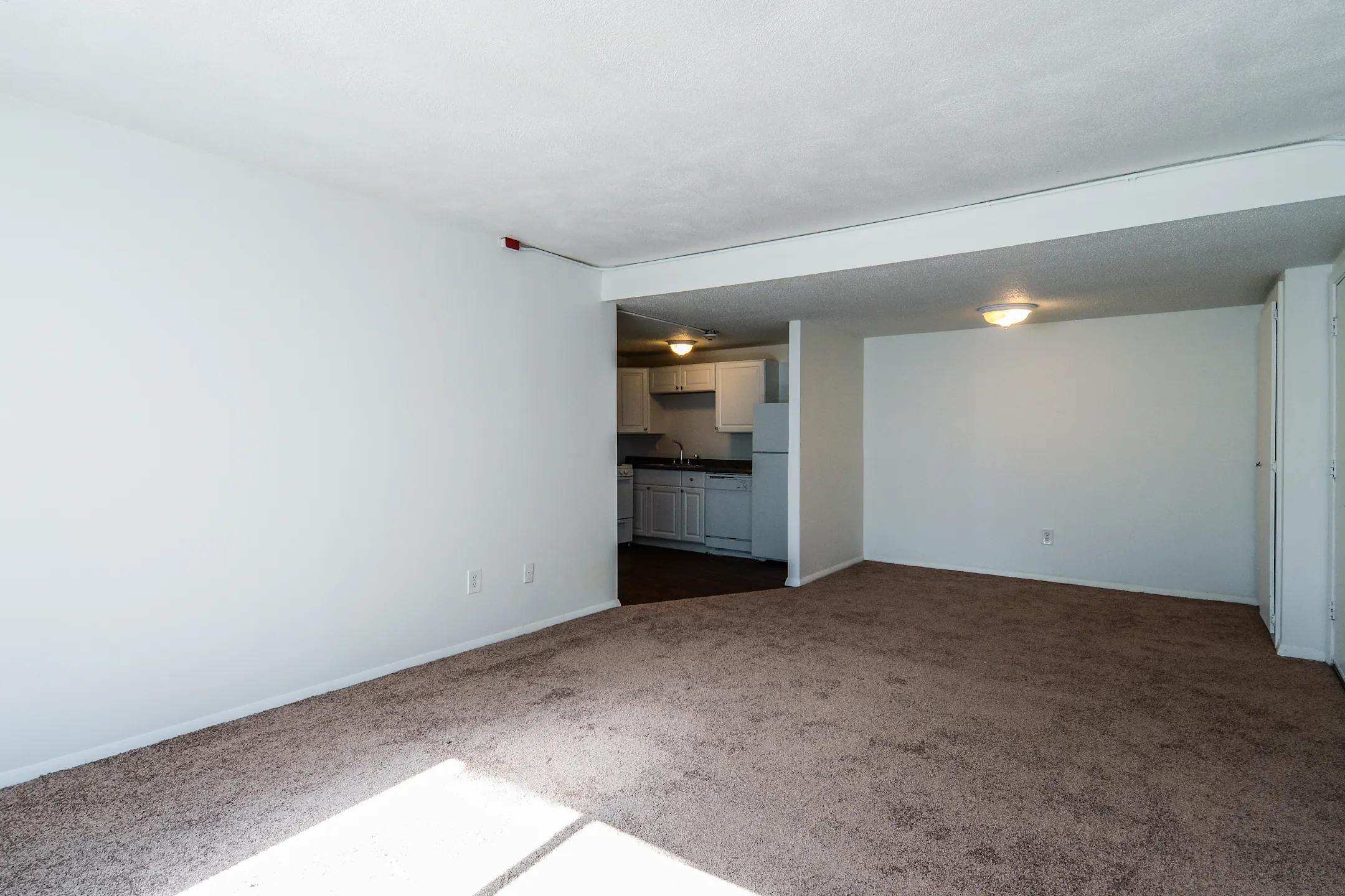 Sandy Lane Apartments Apartments Warwick, RI 02889