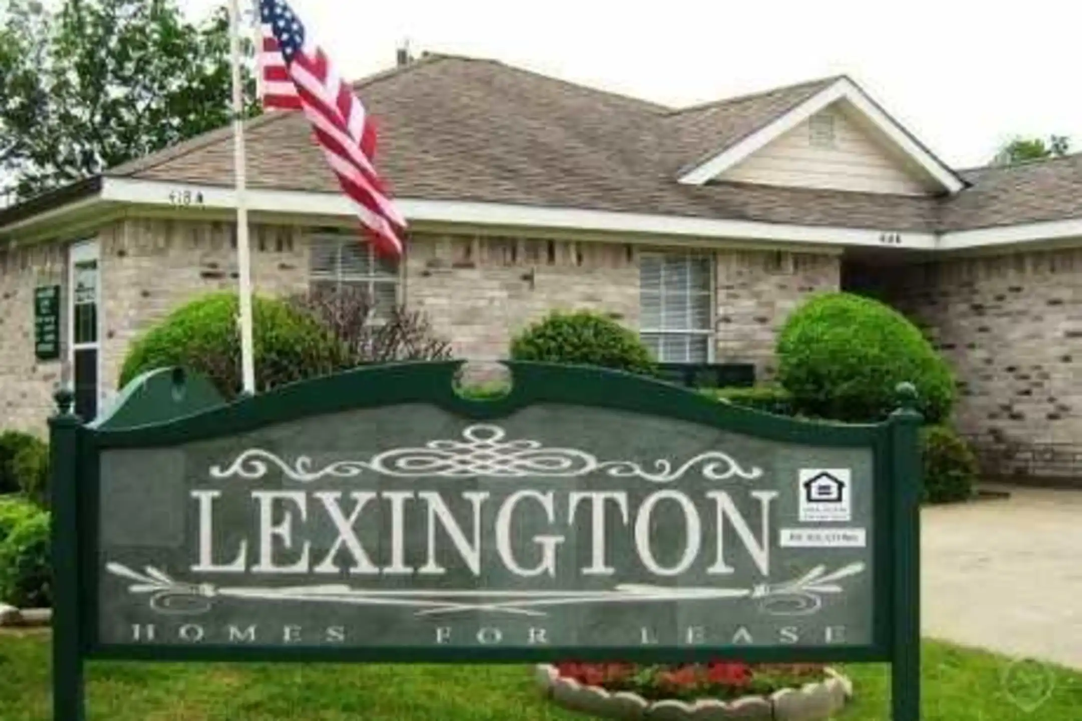 Community Signage - Lexington Arms - Waxahachie, TX