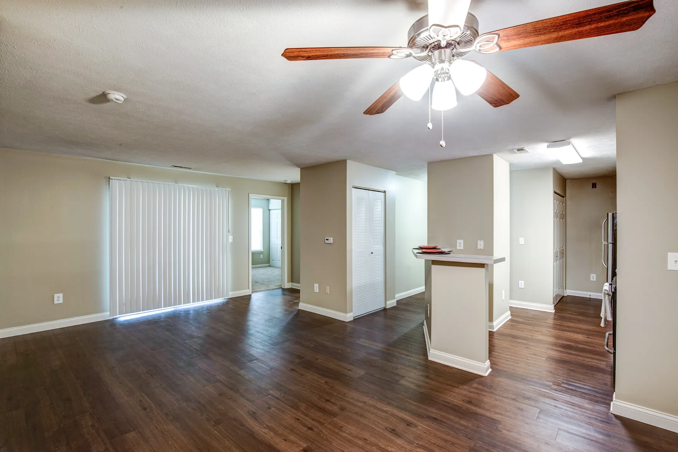 Spring Lake Apartments Granger, IN 46530