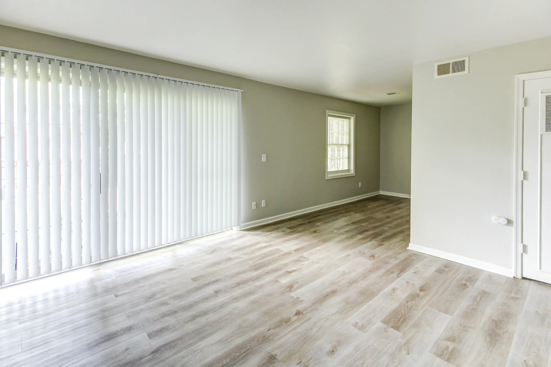 Jamestown Apartments Toledo Ohio