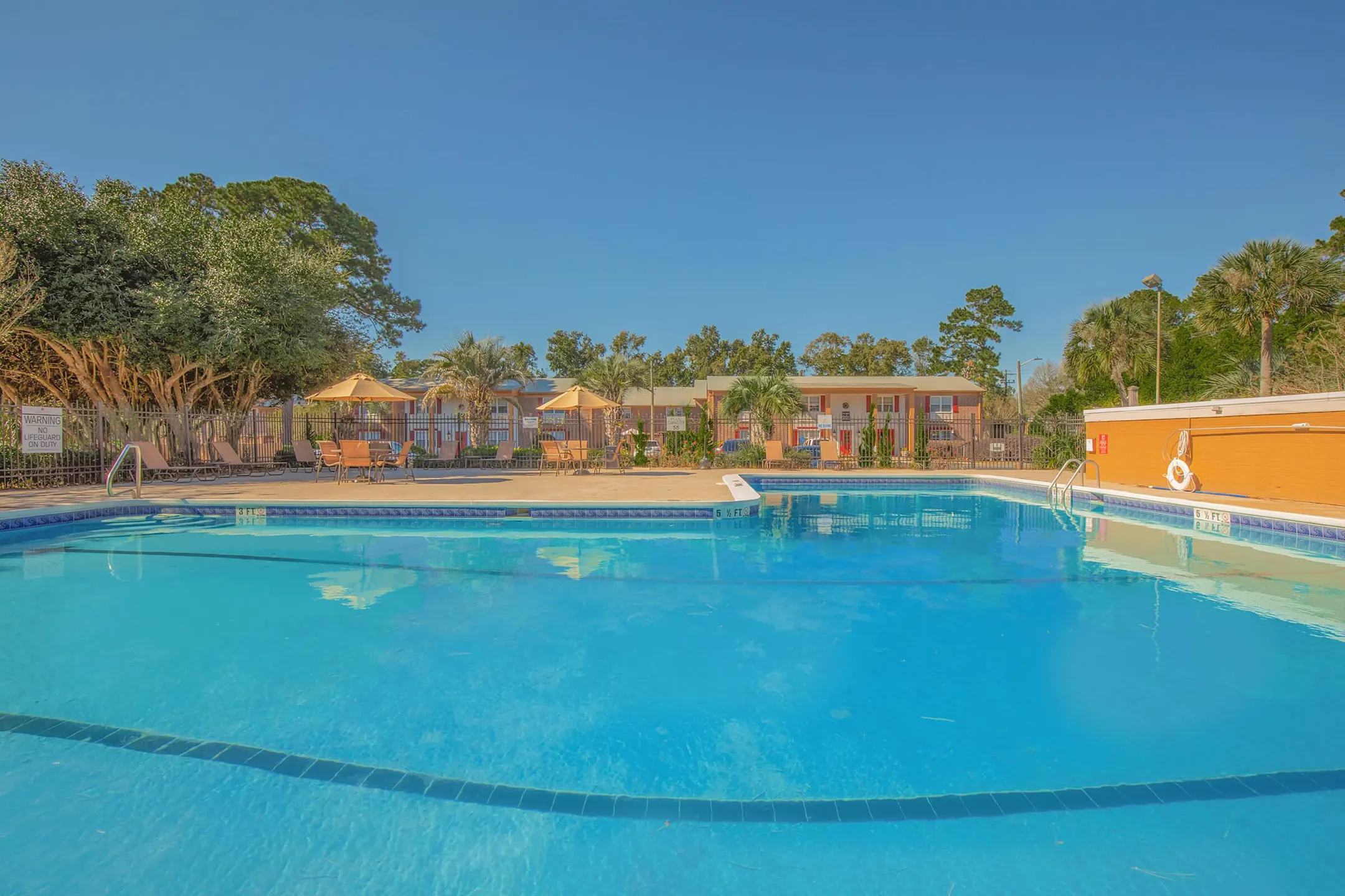 Carriage House Apartments Savannah, GA 31406