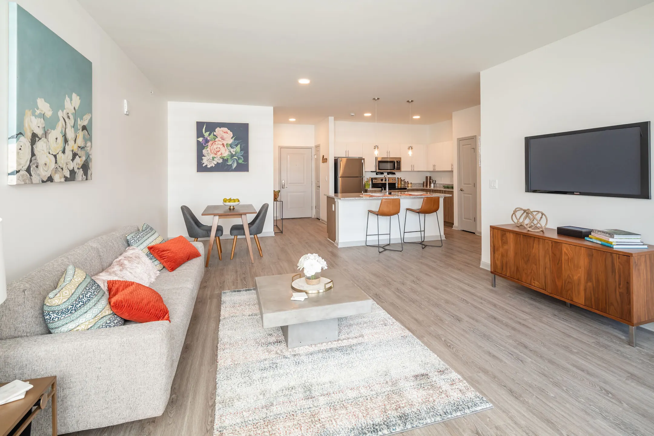 Edgewater Apartments 84 Lehigh Station Road West Henrietta, NY