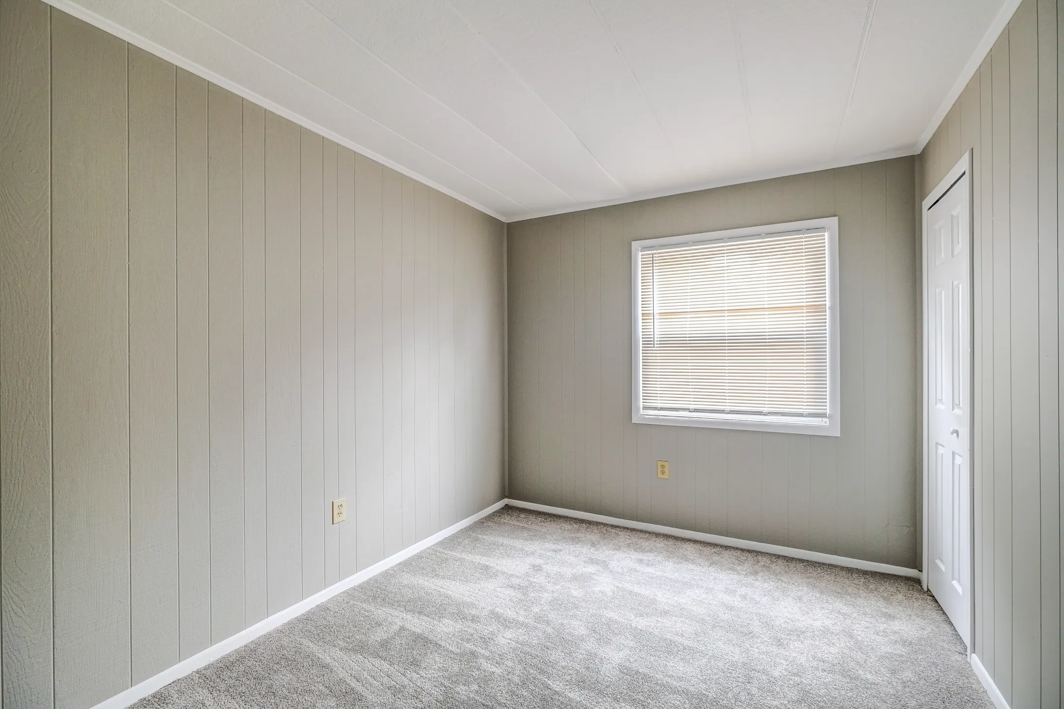 Pine Hill Village Apts 427 Piedmont Cir York, PA Apartments for