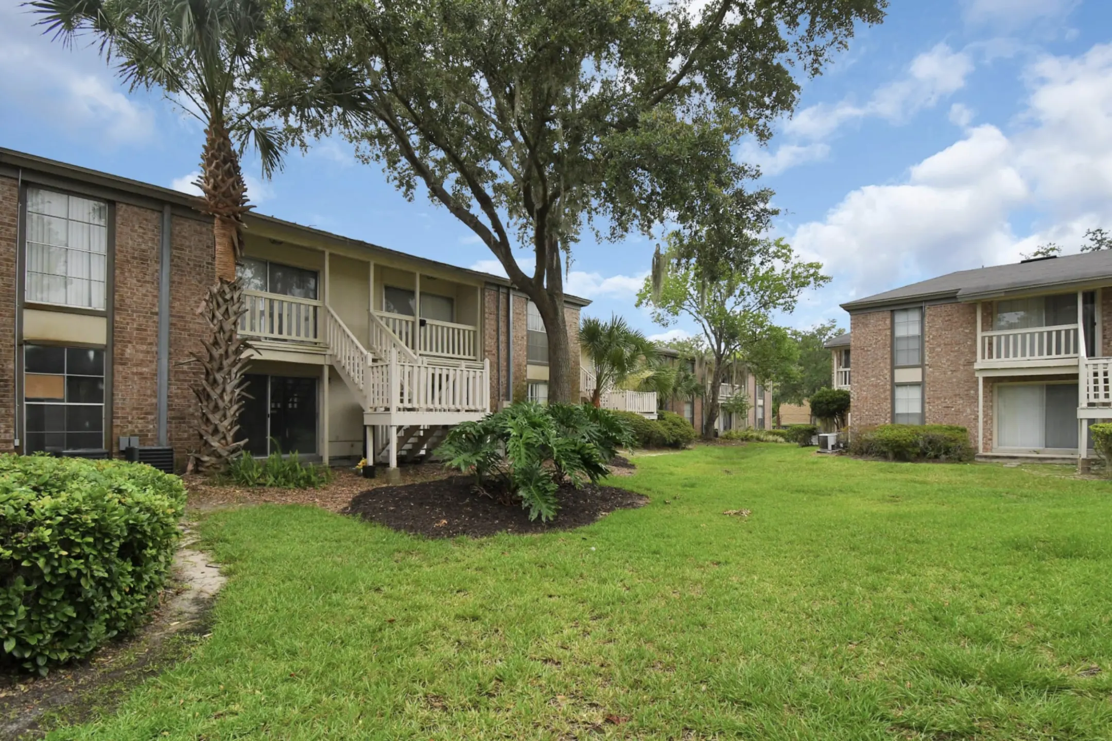 The Ridge on 34th Apartments - Gainesville, FL 32607