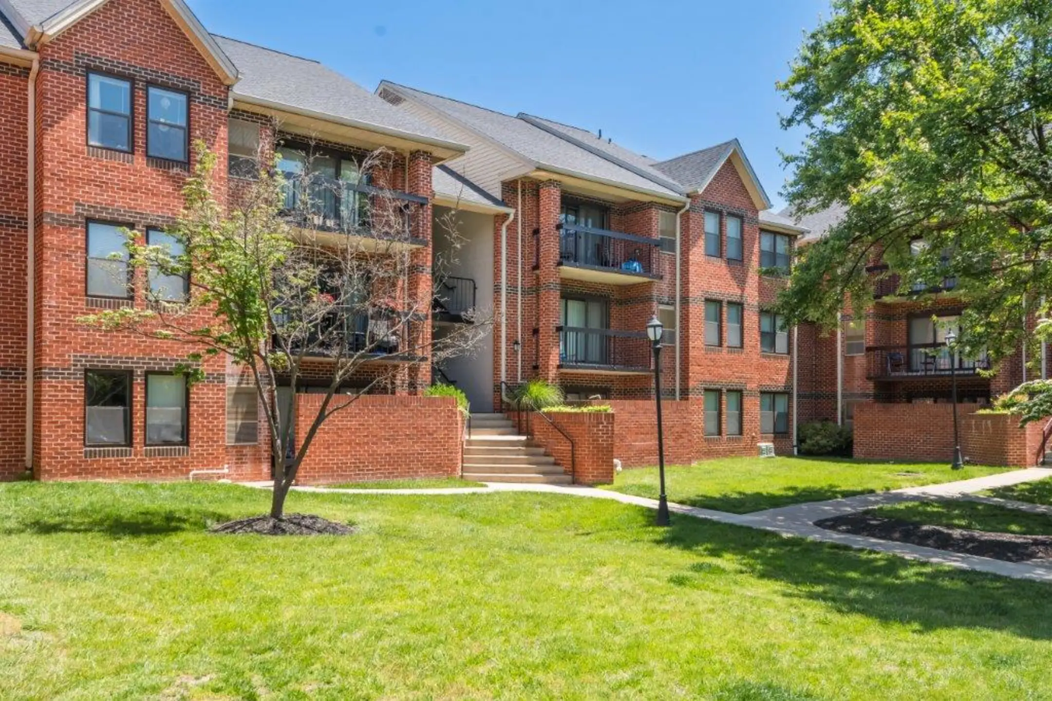 Tamarron Apartments 18101 Marksman Cir Olney, MD Apartments for