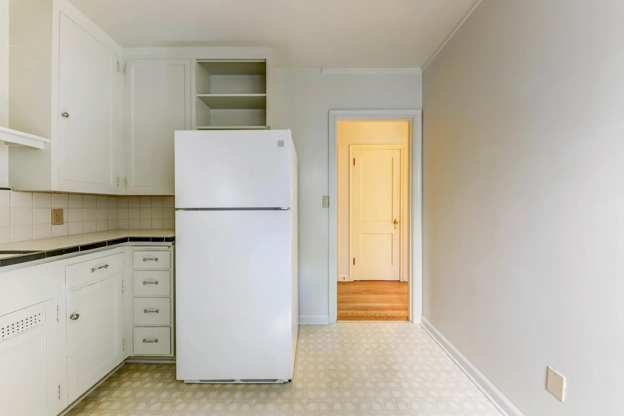 Edgewater Apartments 2411 42nd Ave E Seattle, WA for Rent Rent.