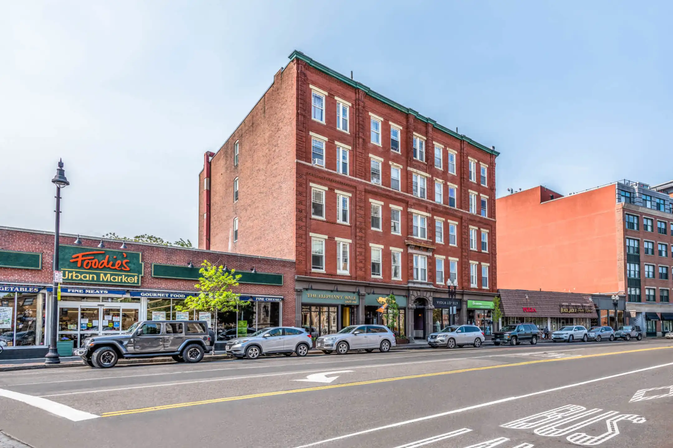 Building - Girard - Boston, MA
