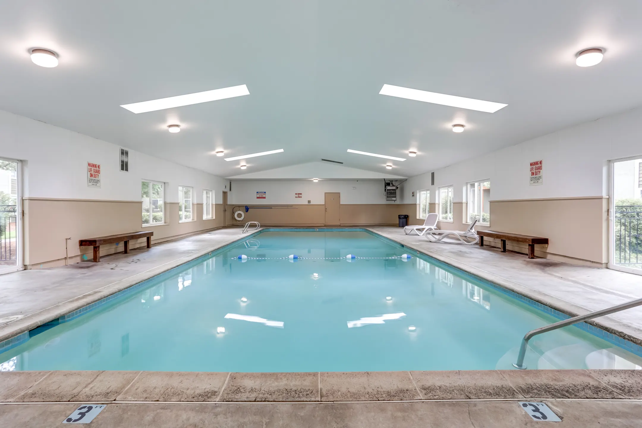 Pool - Center Plaza - Beaverton, OR