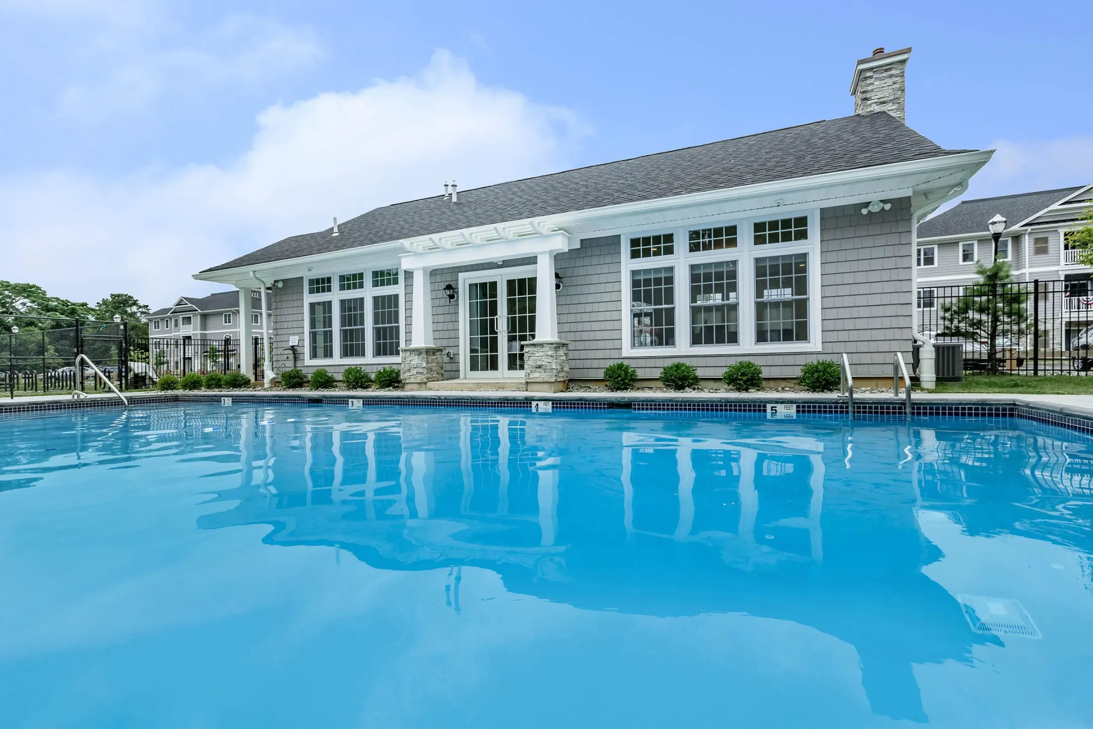 Tradewinds Apartments Waretown, NJ 08758