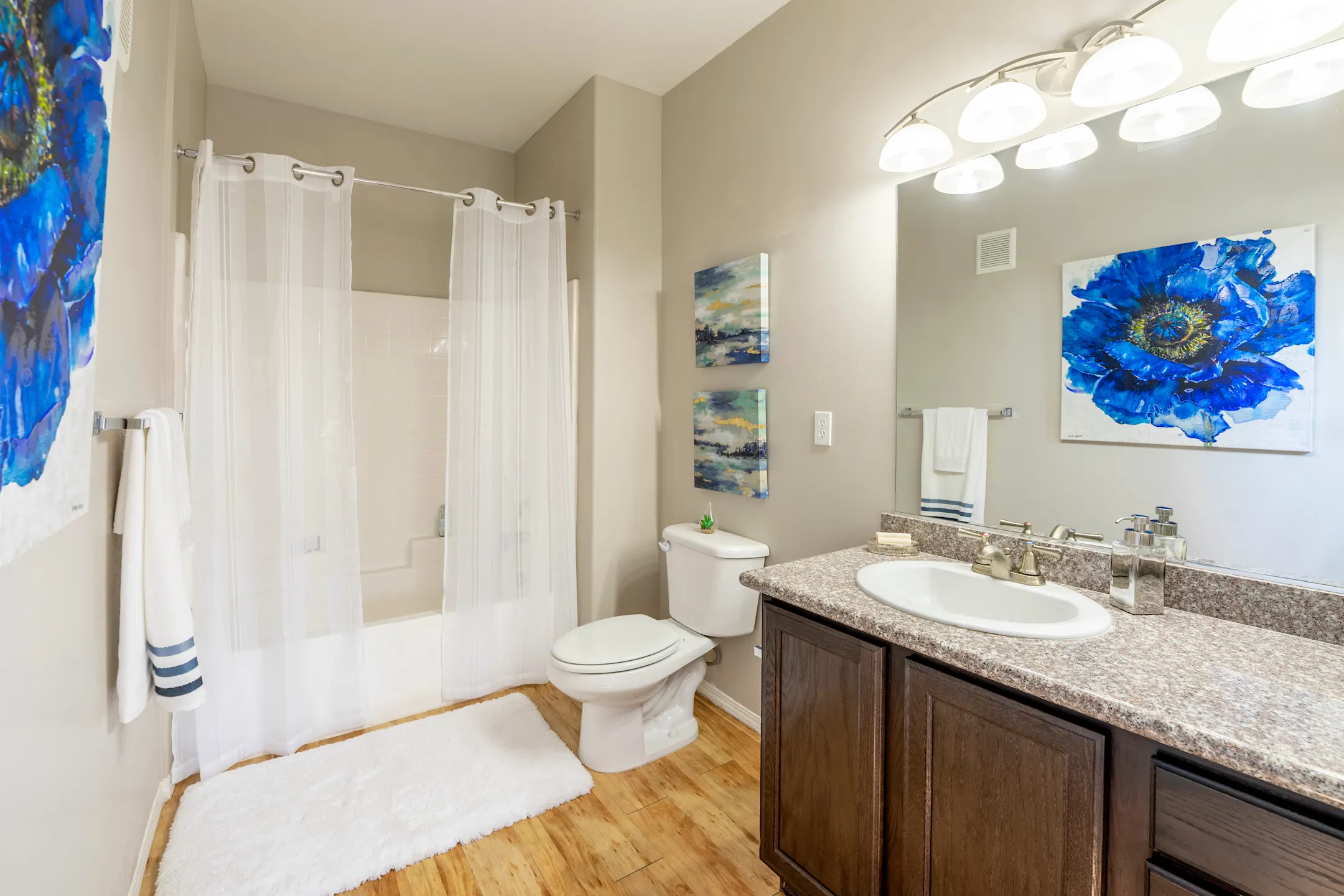 Bathroom - The Trails At Pioneer Meadows - Sparks, NV