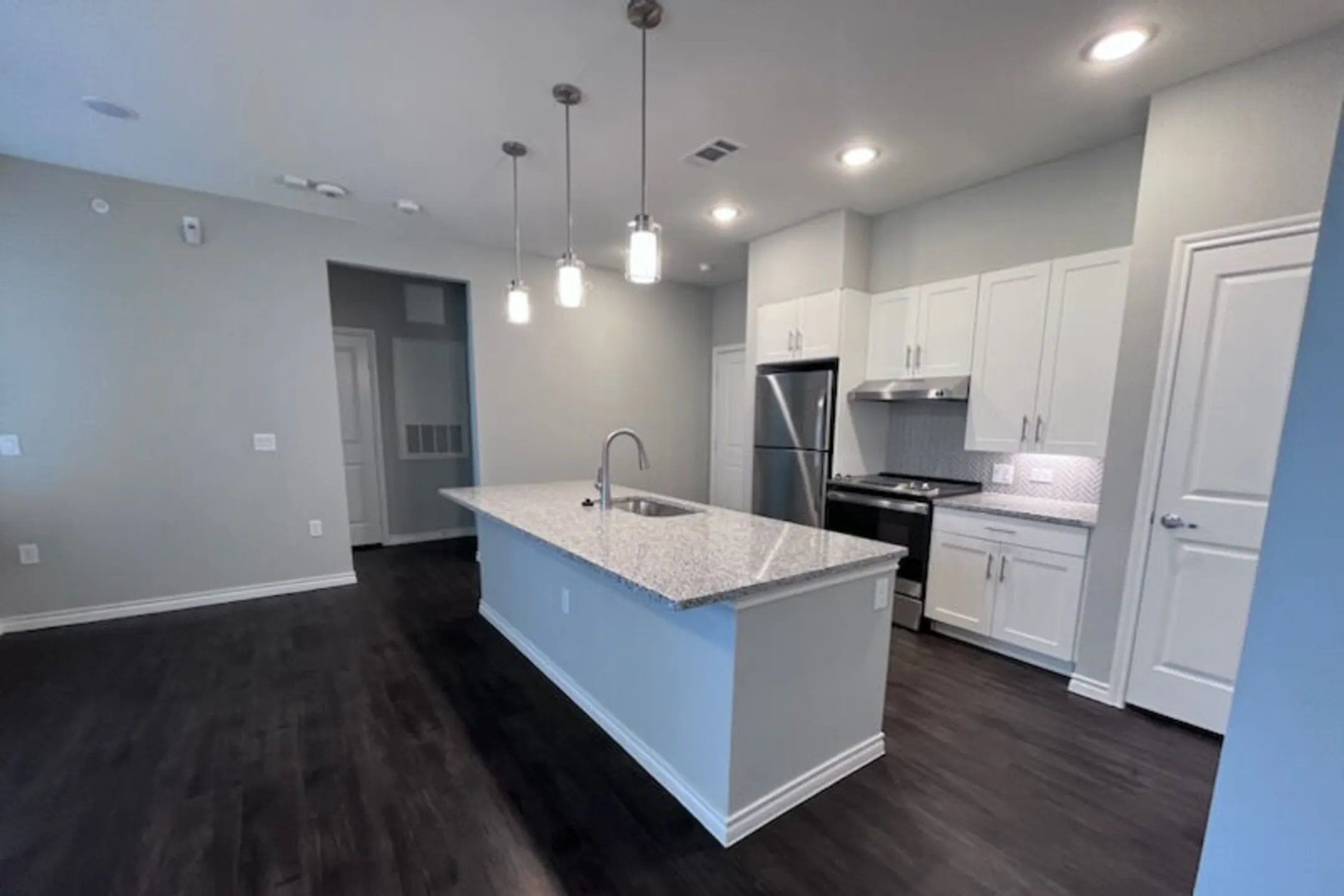 The Ovilla at Legacy Square - Red Oak, TX