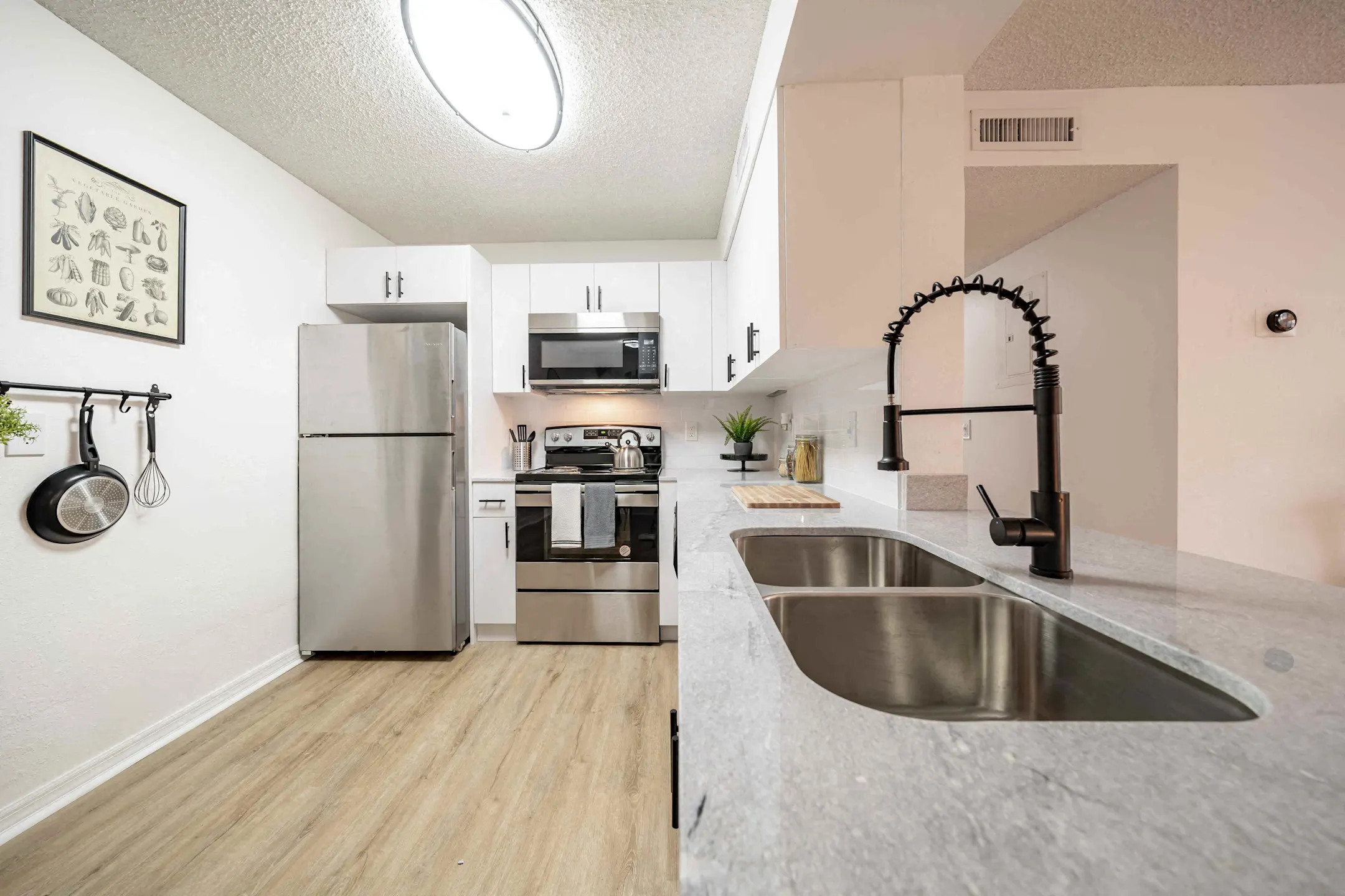 Northlake Apartments 2445 Dunn Ave Jacksonville, FL Apartments for