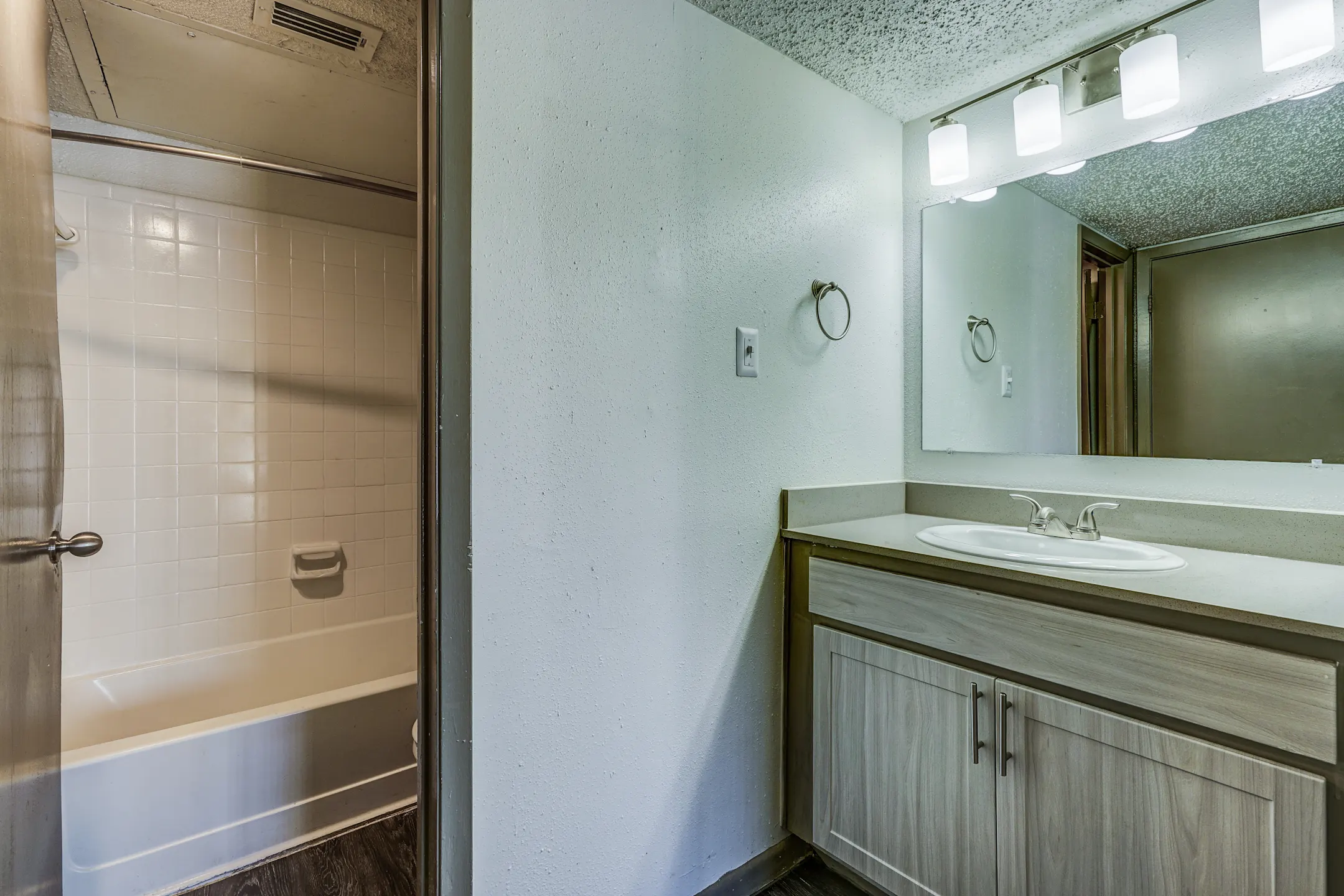 The Beckham Apartments Dallas, TX 75243