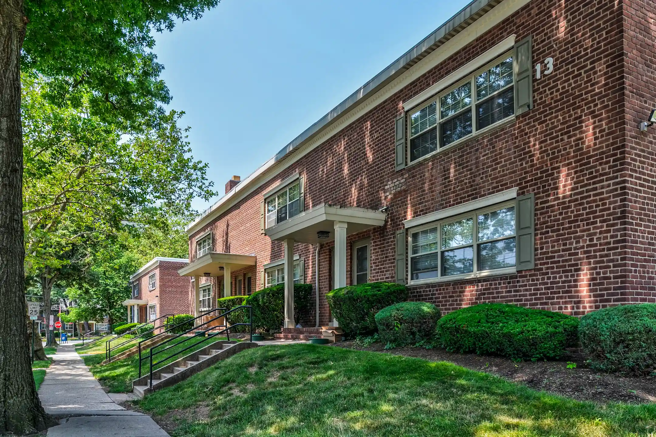 Hutton Lafayette Apartments West Orange, NJ 07052