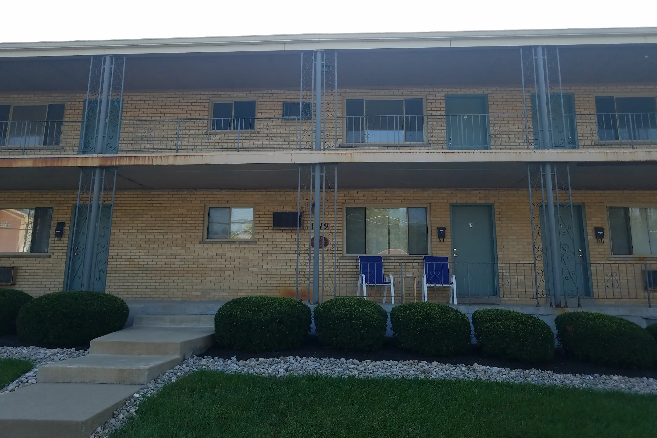 Pool - Powells Garden Apartments - Cincinnati, OH