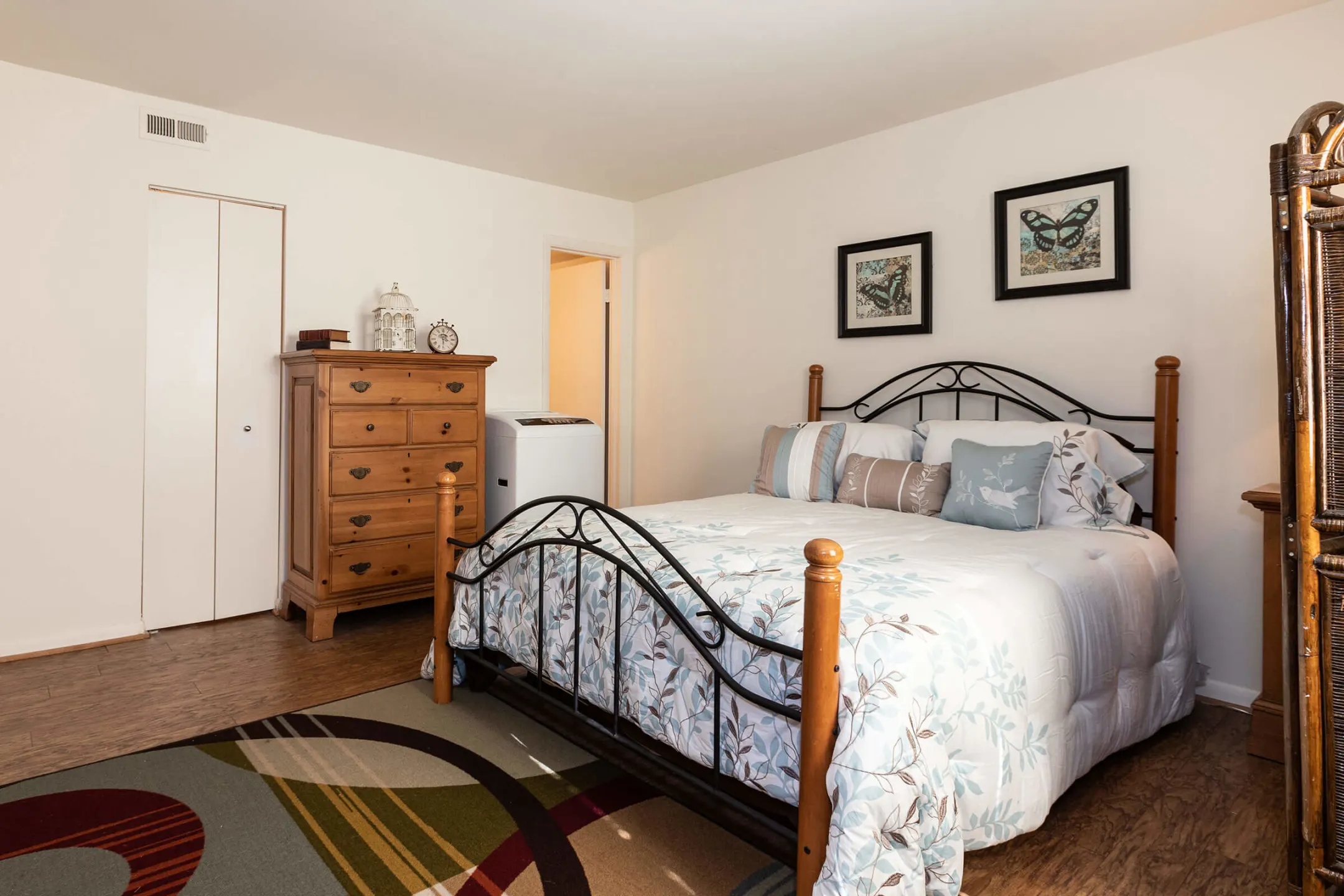Bedroom - Newport Lake - Newport News, VA