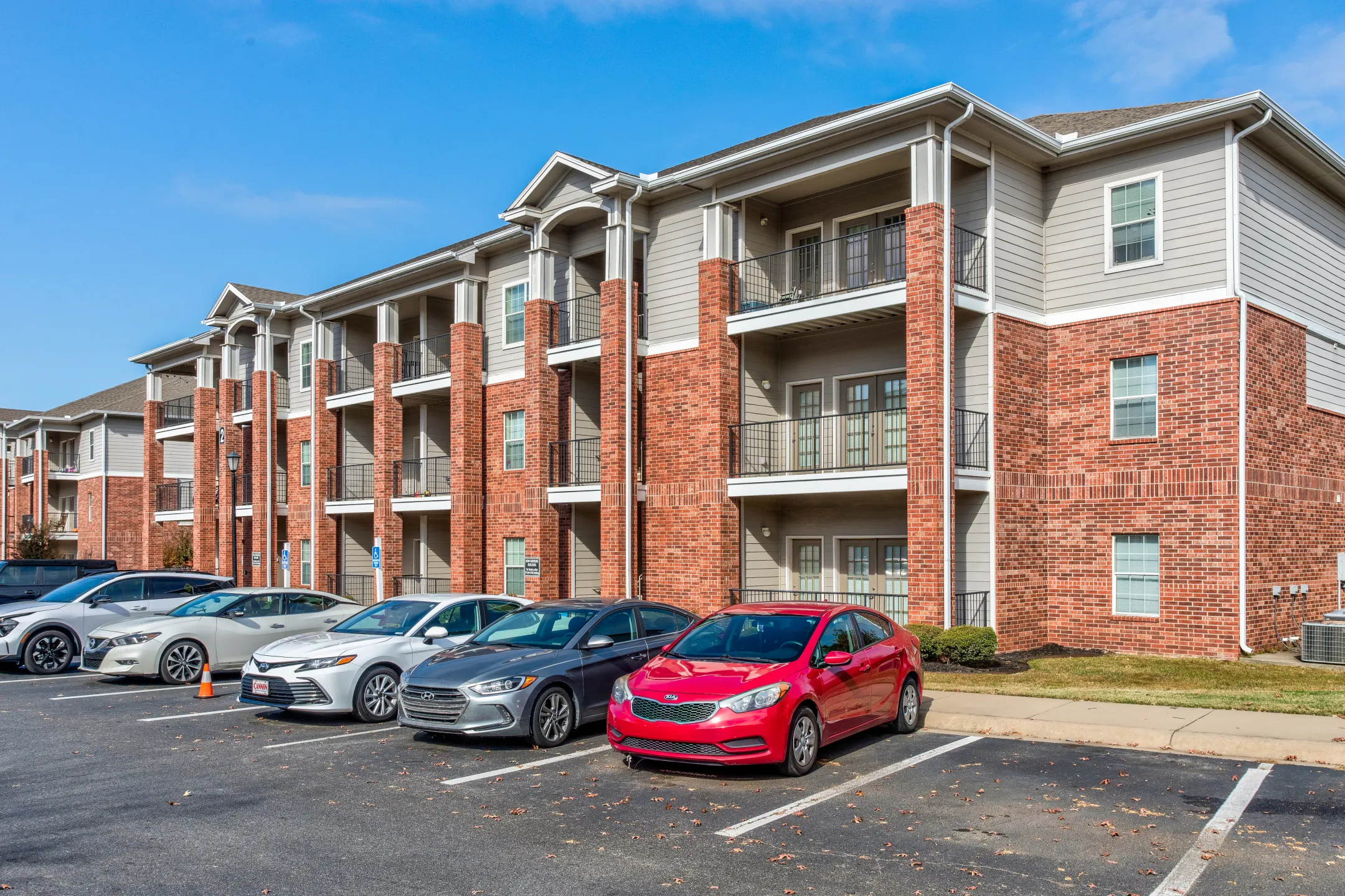 Foothills Apartments North Little Rock, AR 72116