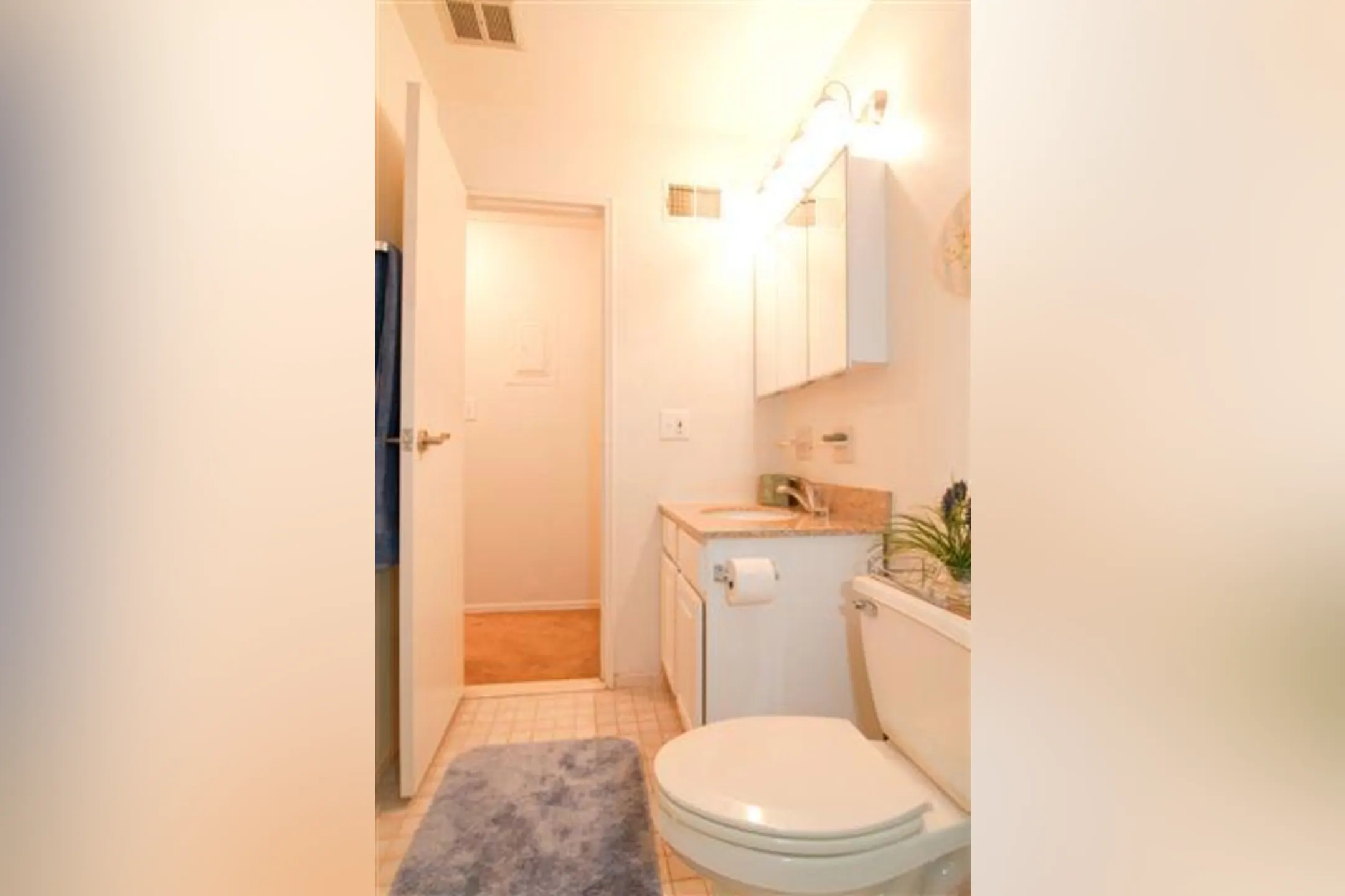 Countryside Apartments 97 Countryside Dr Hackettstown, NJ