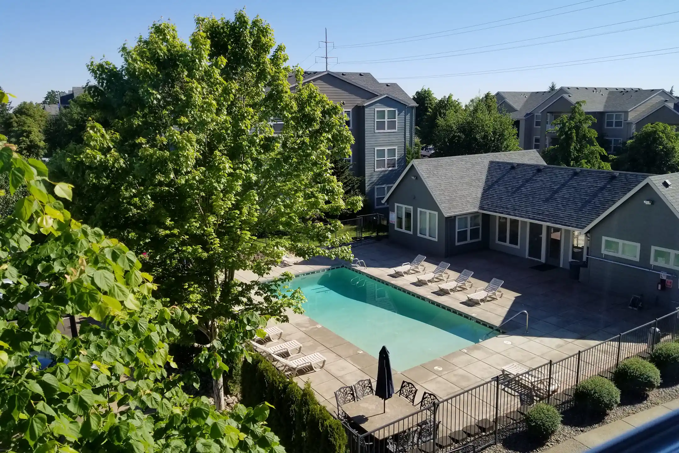 Eola Heights Apartments Salem, OR 97304