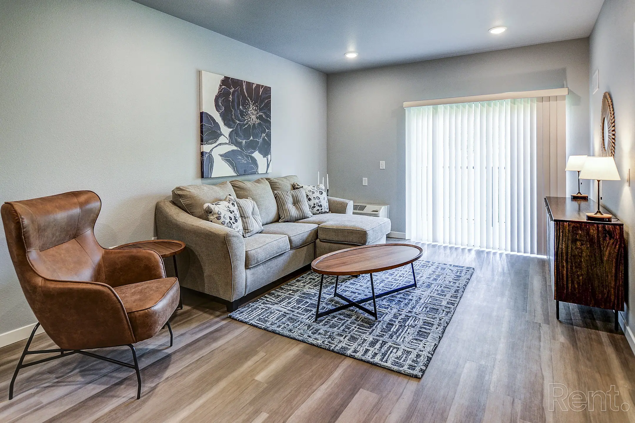 Lake Isabel Flats 412 3rd Street East Hastings, MN Apartments for