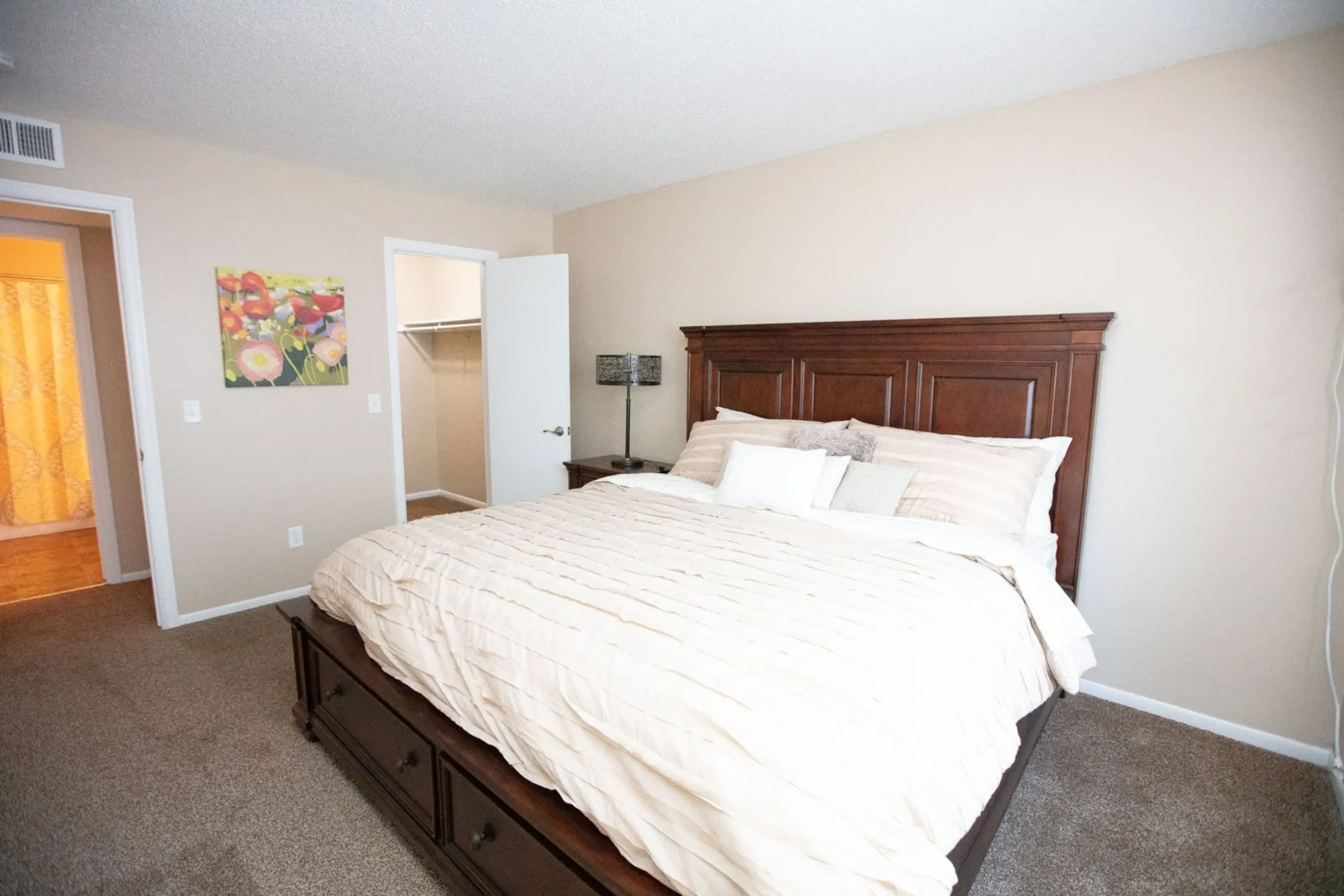 Bedroom - Boulder Creek Apartment Homes - Toledo, OH