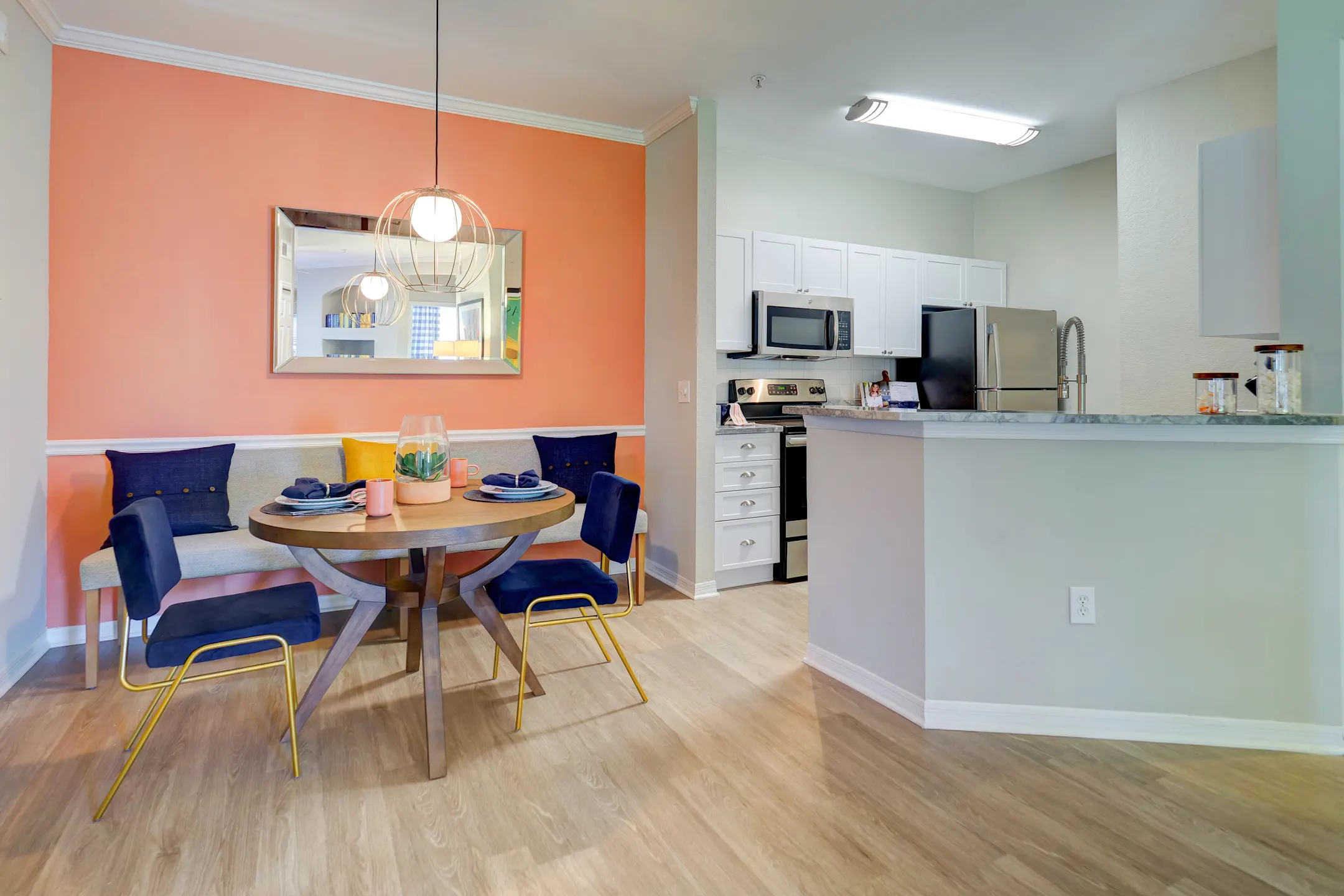 Kitchen - Saratoga Place on Palmer Ranch - Sarasota, FL