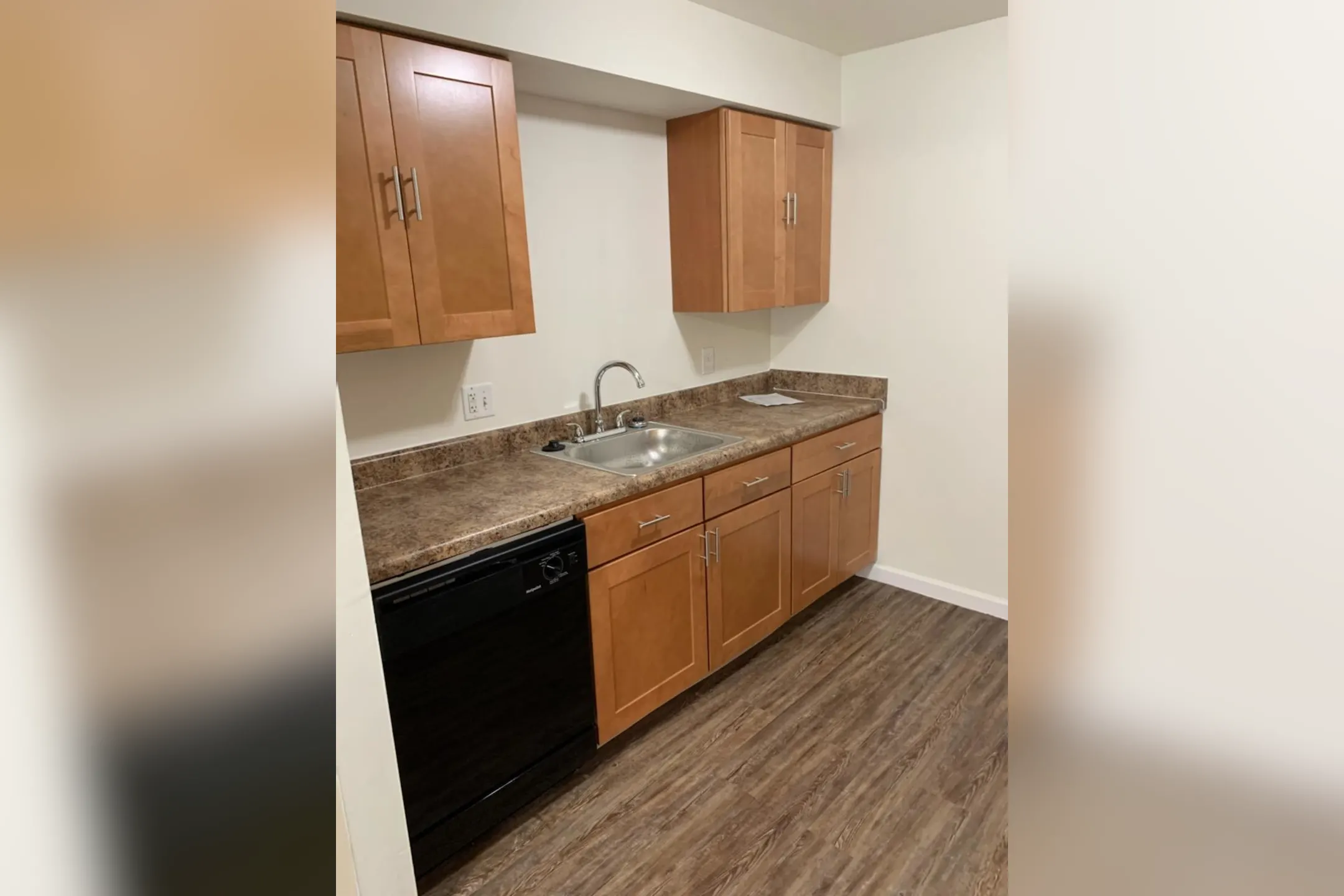 Gaslight Square Apartments Apartments Rochester, NY 14626