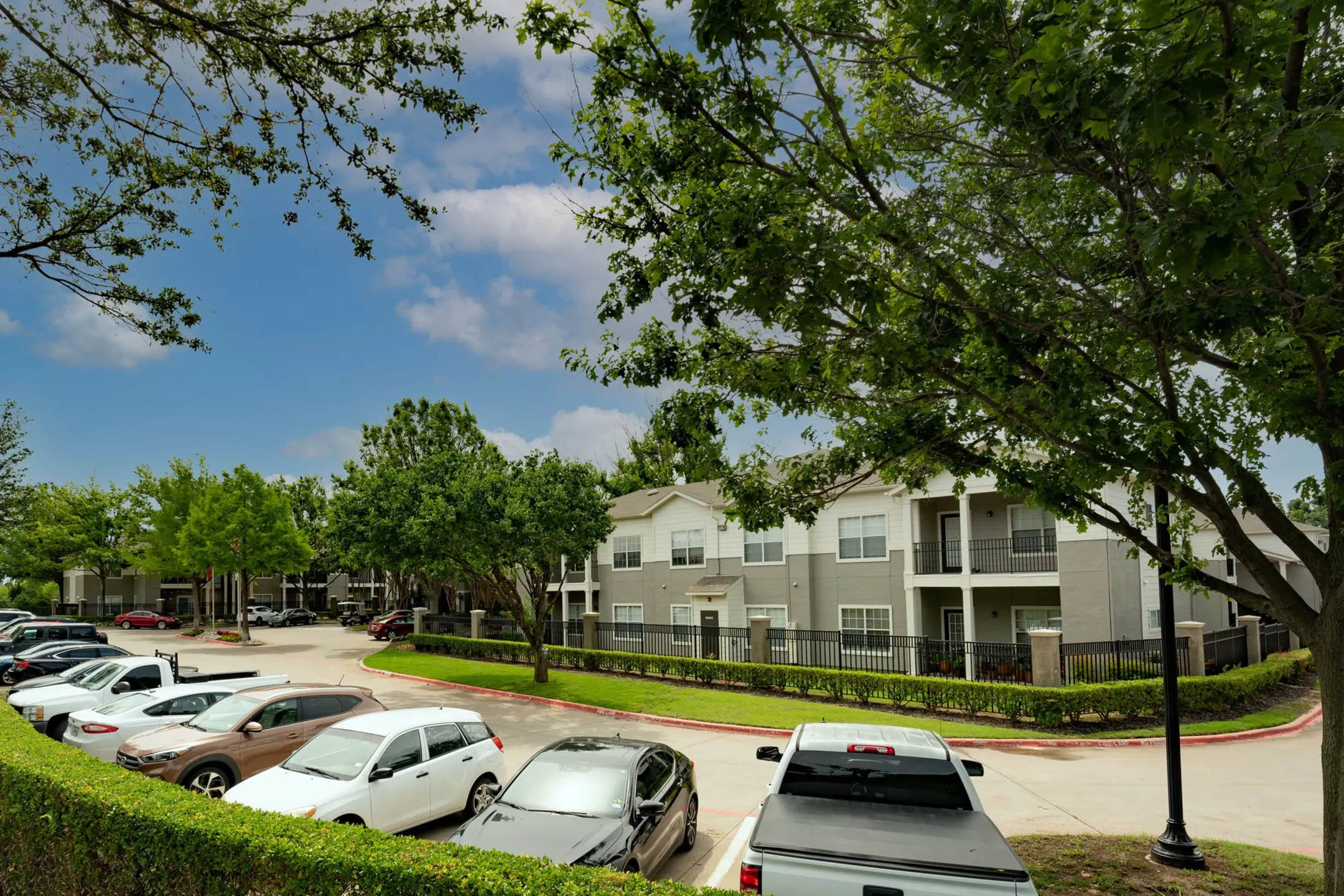 Stonebrook Apartments Frisco