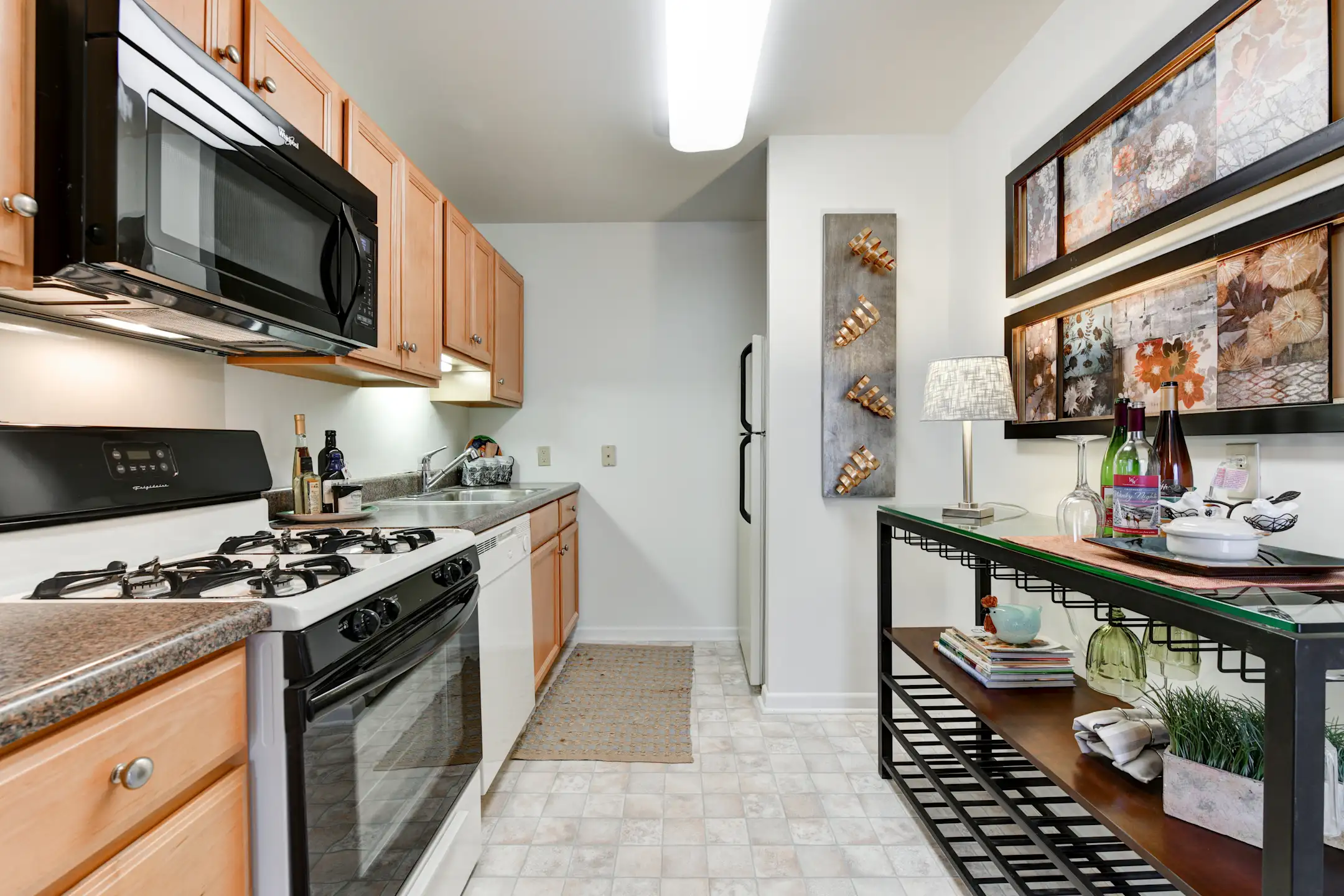 York Apartments 2000 Maplewood Dr York, PA Apartments for Rent Rent.