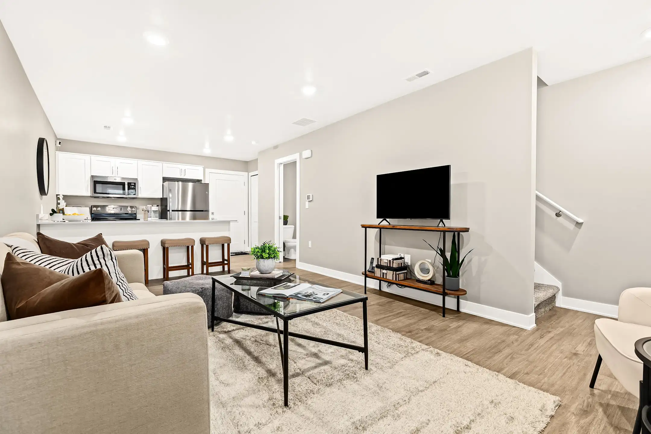 Town Center Villas 45669 Long Fellow Dr Shelby Township, MI