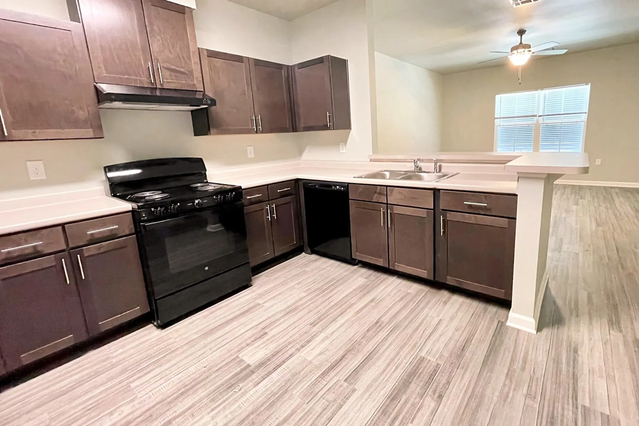 Country Ridge Estates Apartments Opelousas, LA 70570